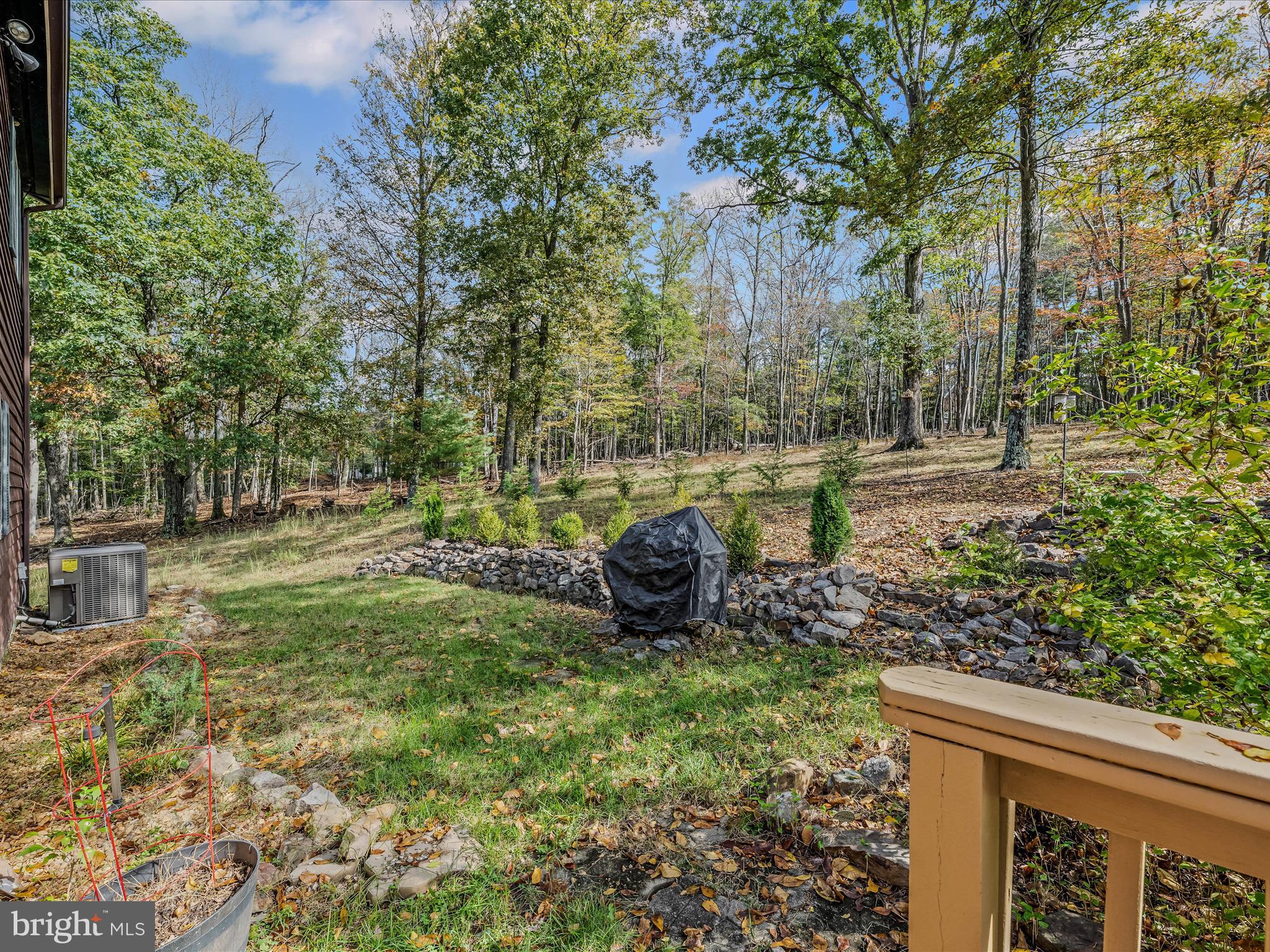 HUNGARIAN MT. TABOR - Residential