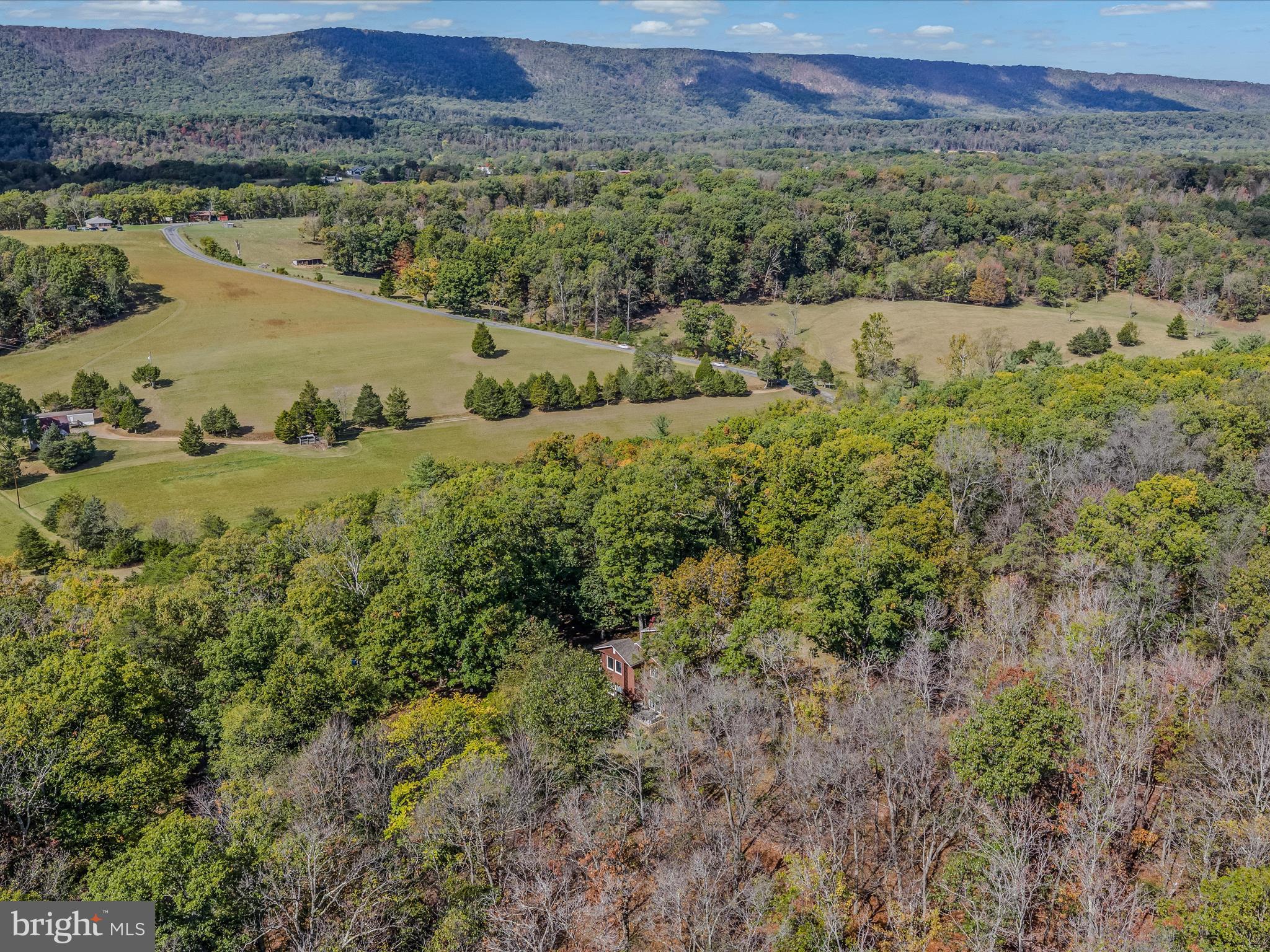 HUNGARIAN MT. TABOR - Residential