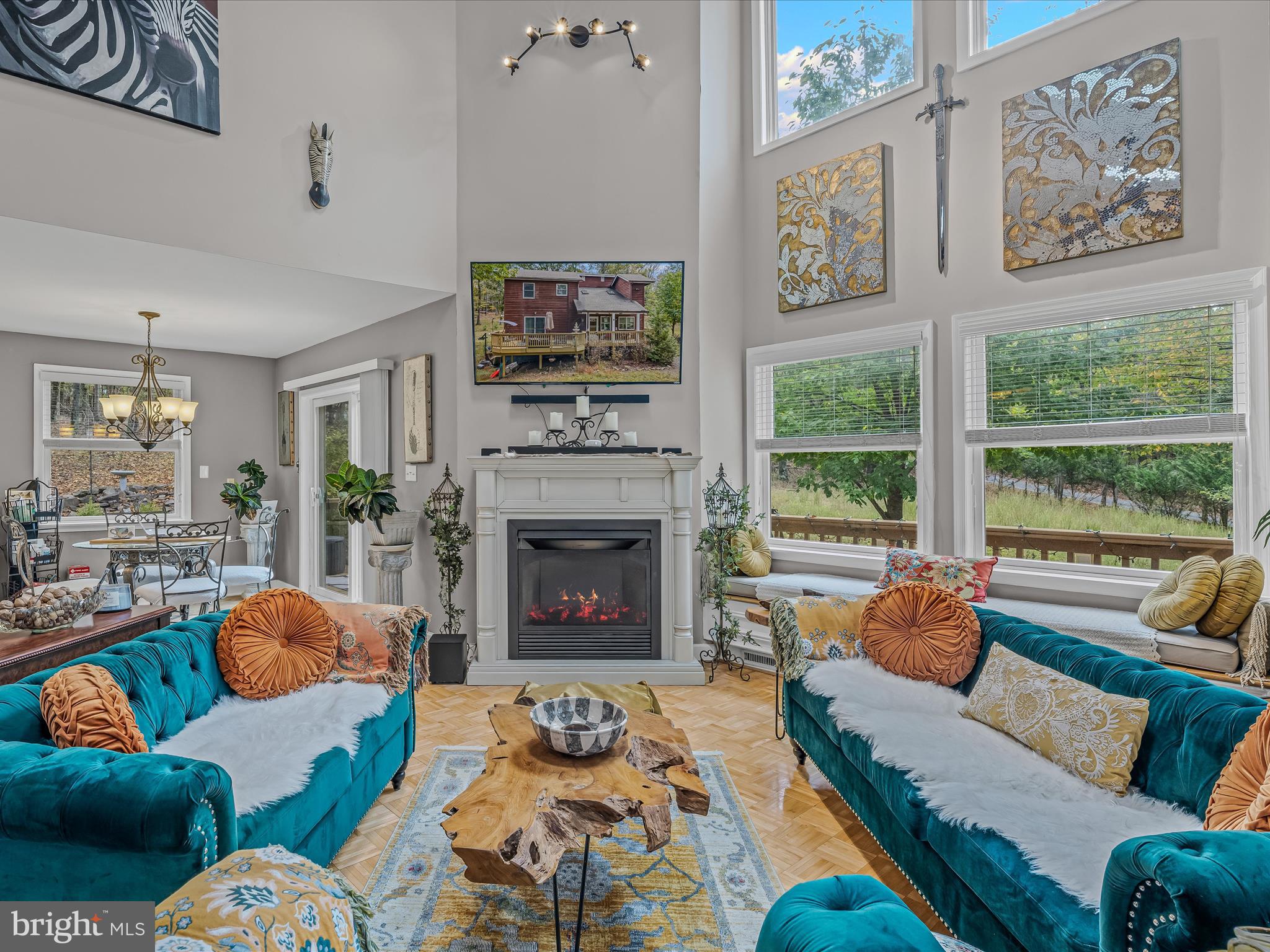 HUNGARIAN MT. TABOR - Residential