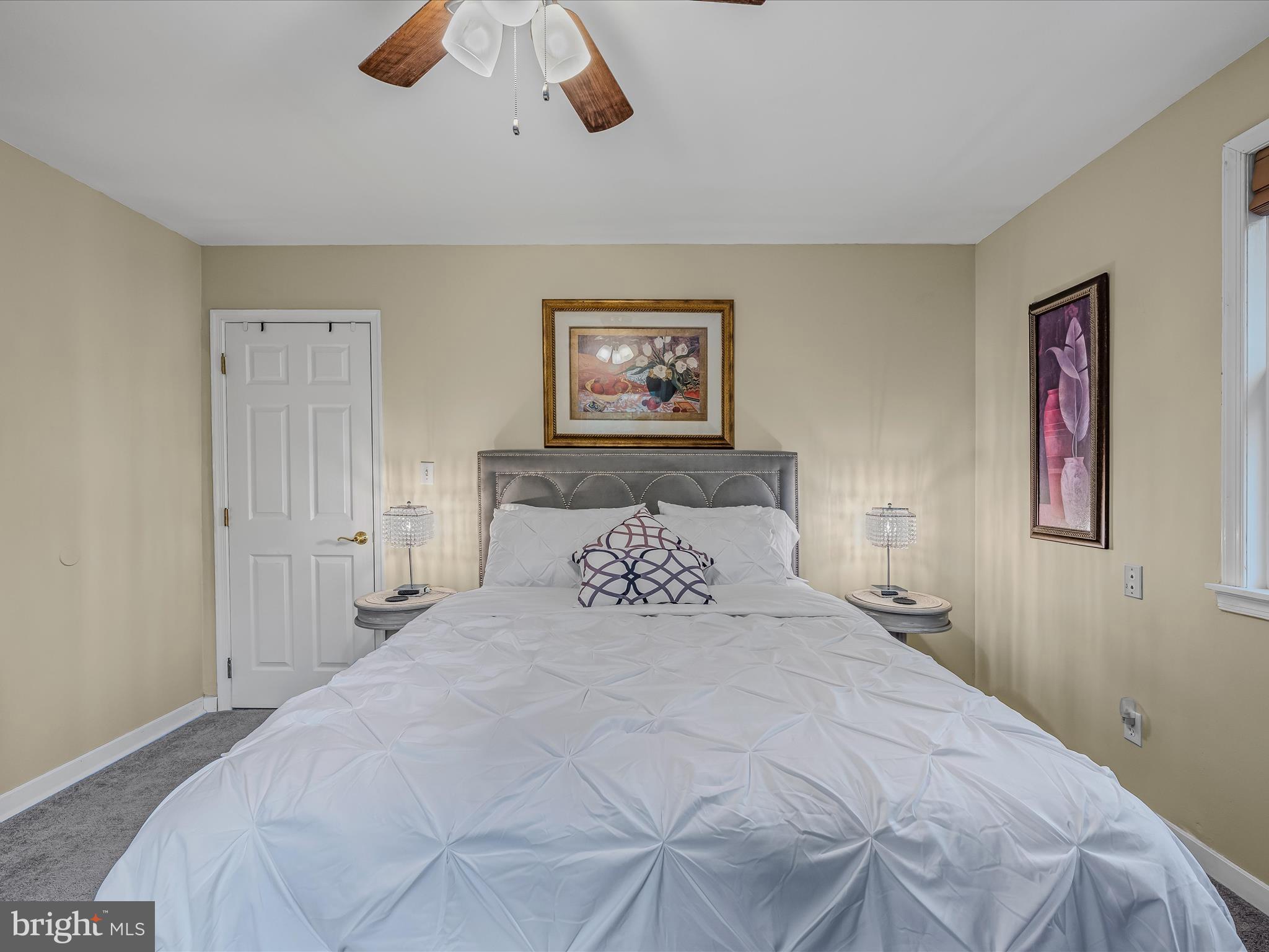 HUNGARIAN MT. TABOR - Residential