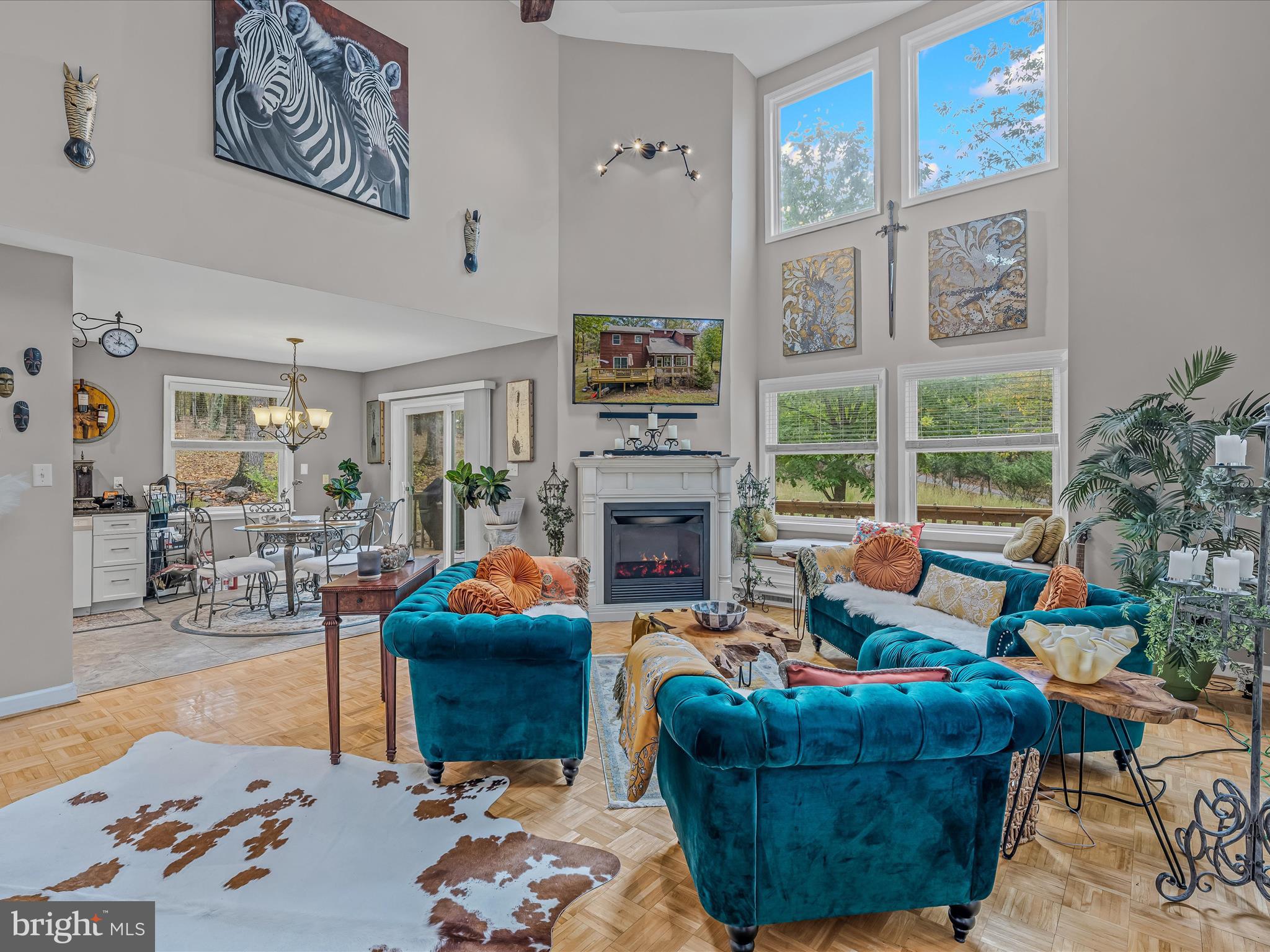 HUNGARIAN MT. TABOR - Residential