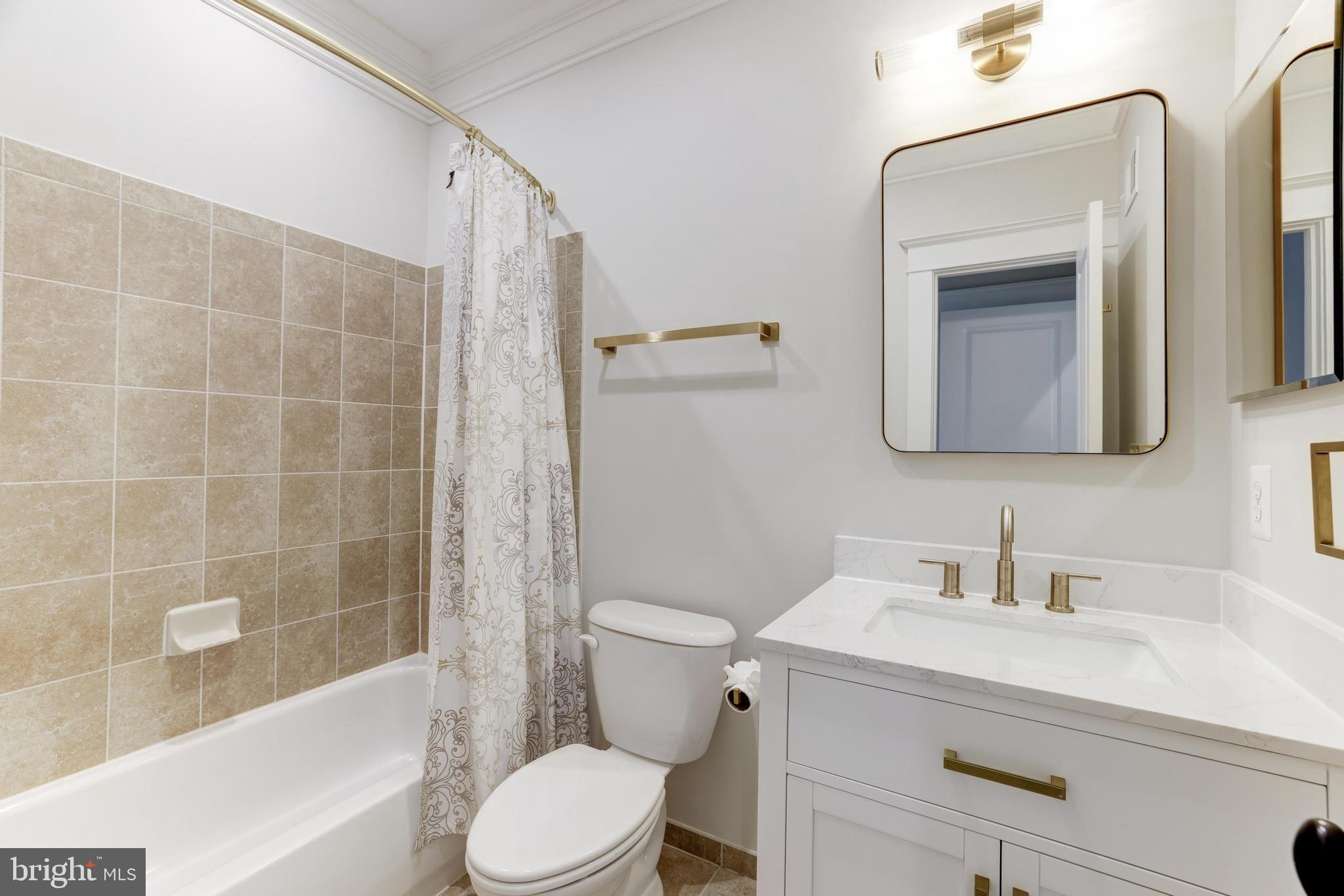 DONALDSON RUN - Residential