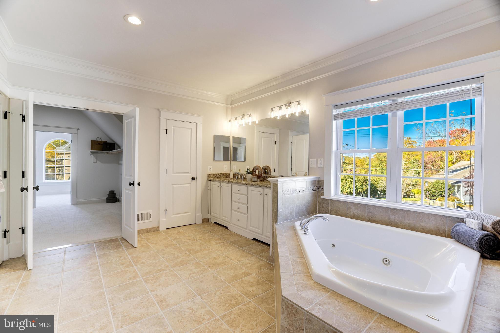 DONALDSON RUN - Residential