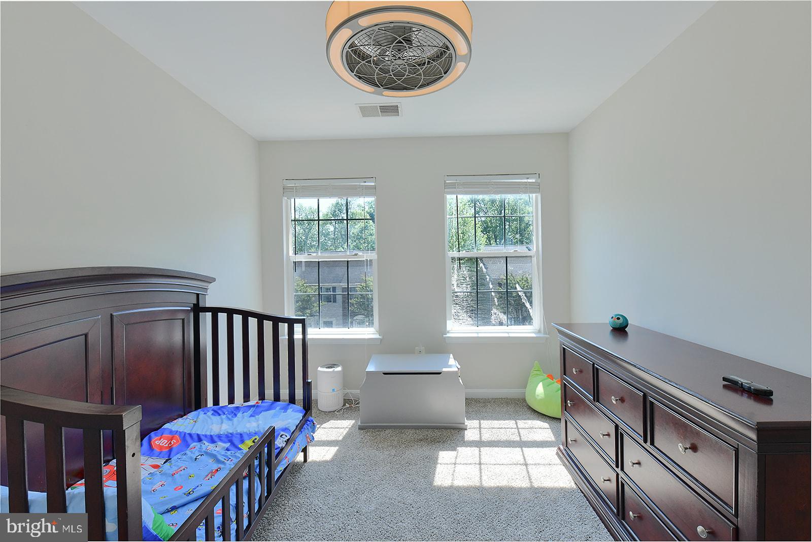 RUSSETT GREEN - Residential