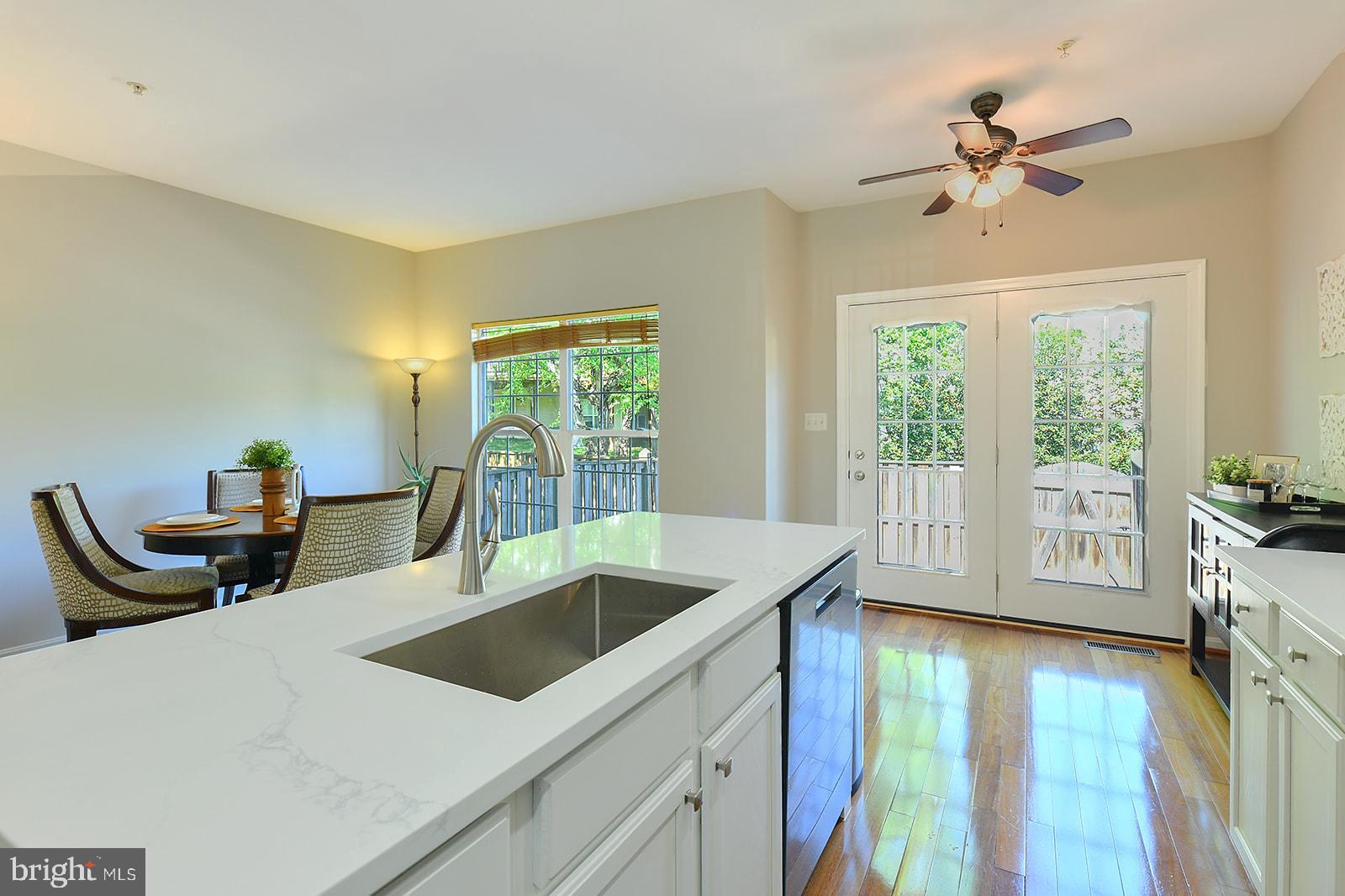 RUSSETT GREEN - Residential