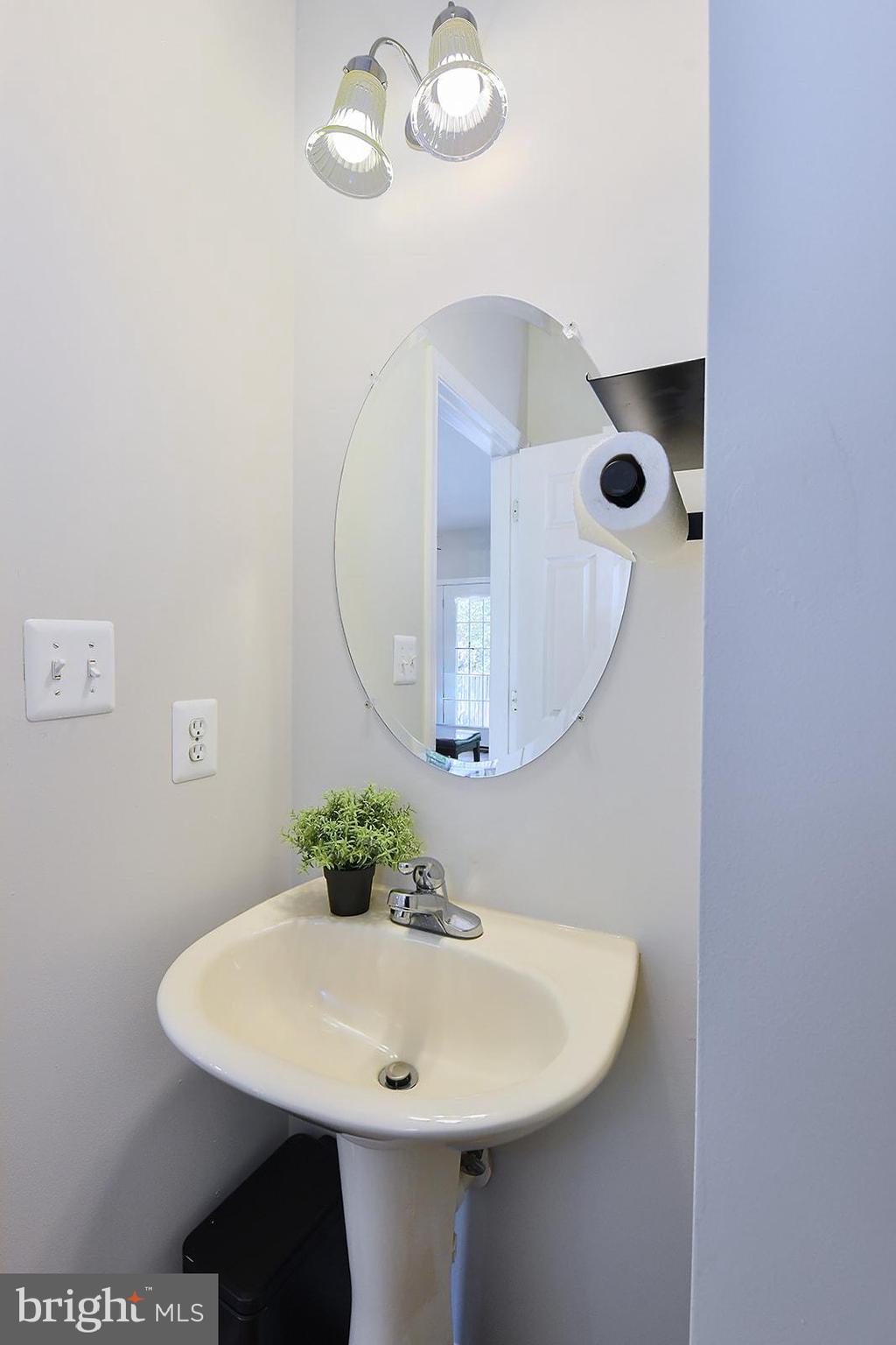 RUSSETT GREEN - Residential