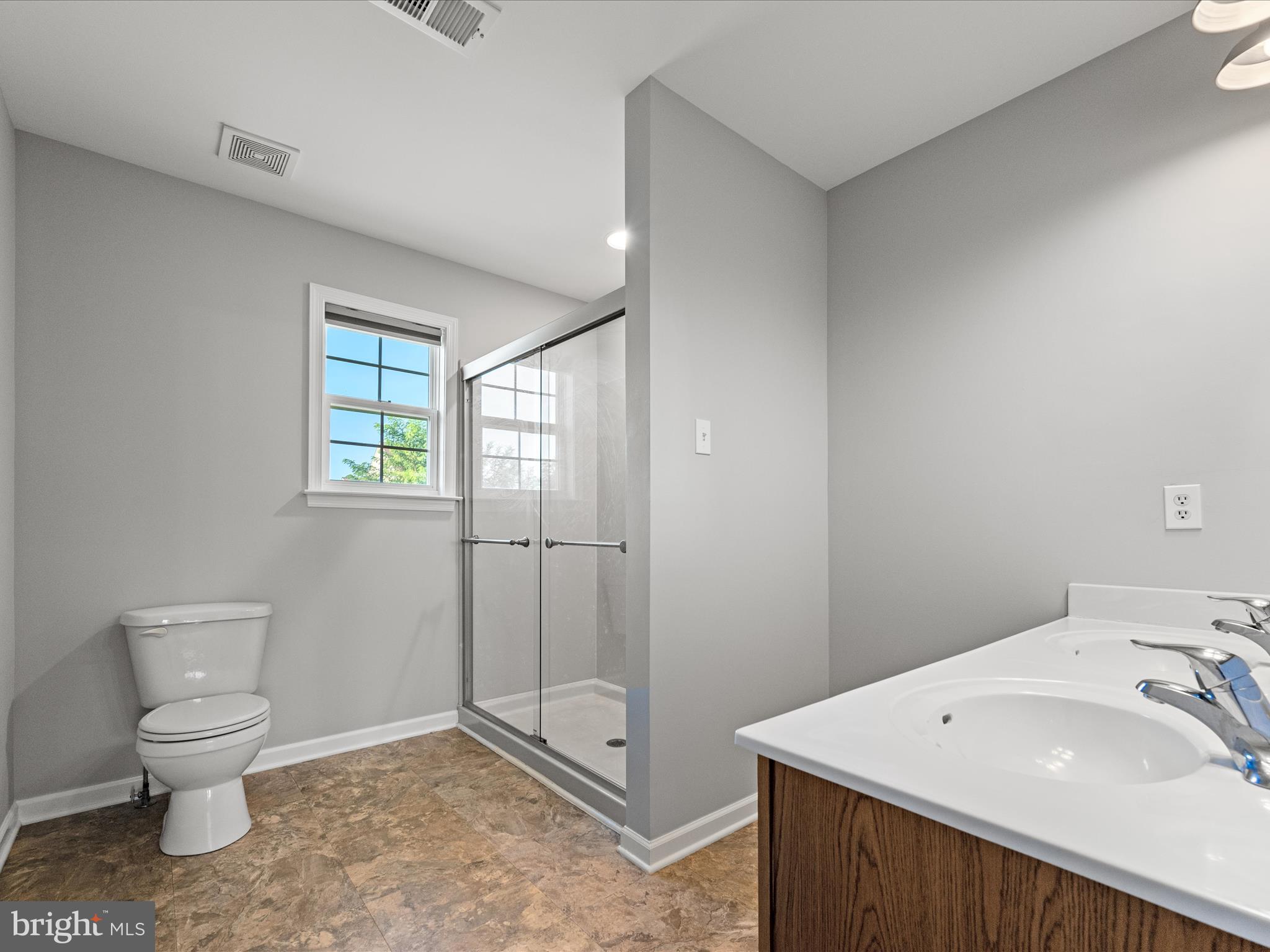 STAR FORT - Residential