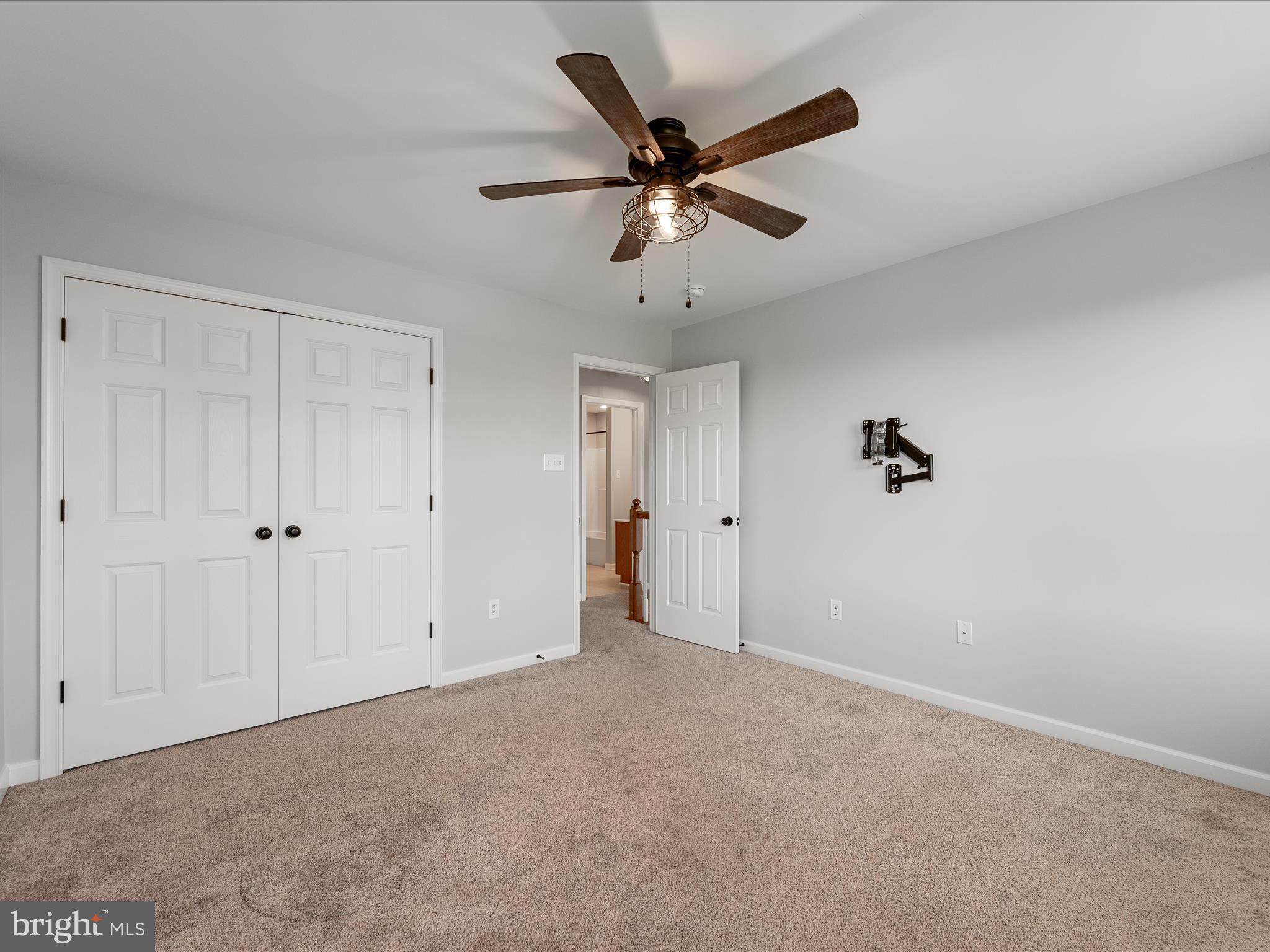 STAR FORT - Residential