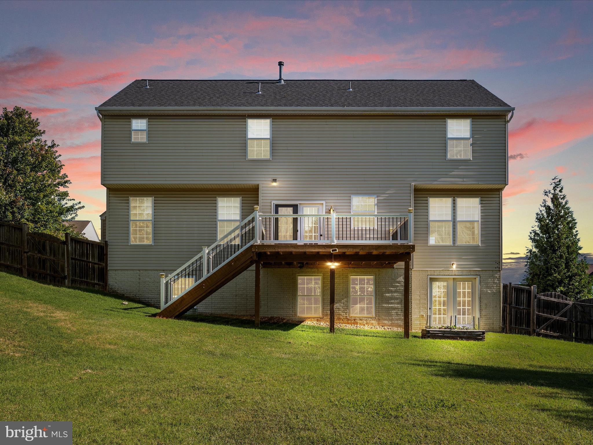 STAR FORT - Residential