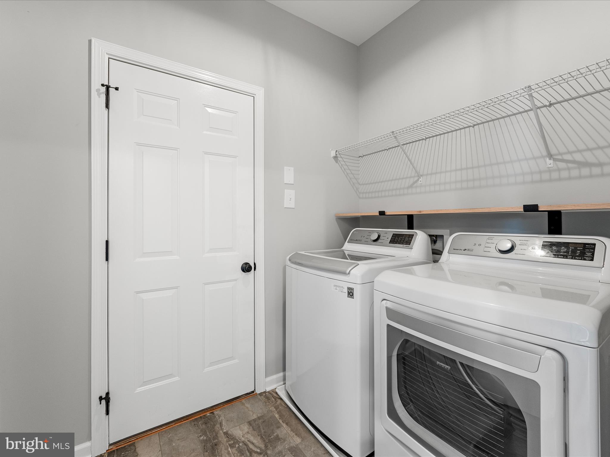 STAR FORT - Residential