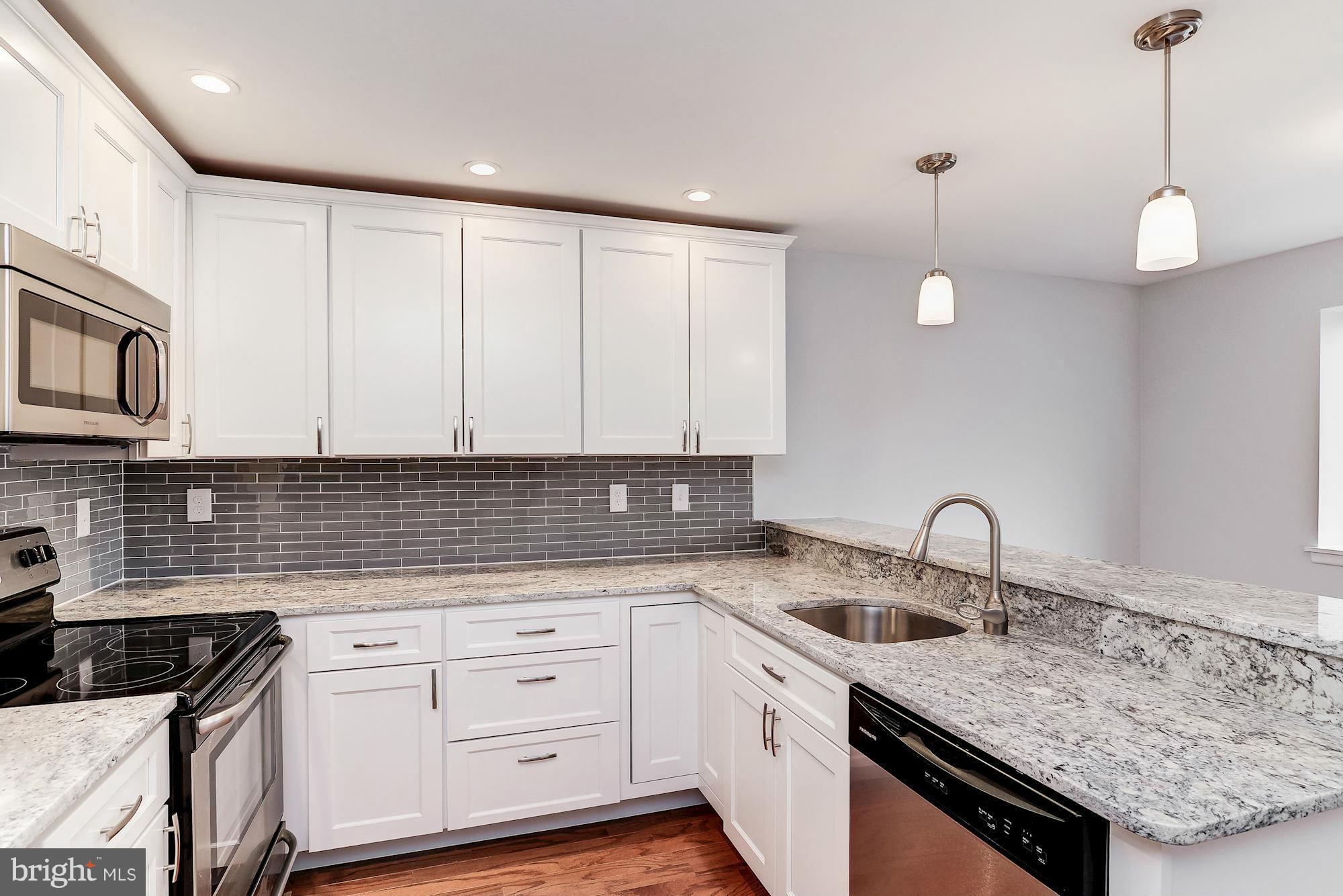 VILLAGE OF KINGS CONTRIVANCE - Residential