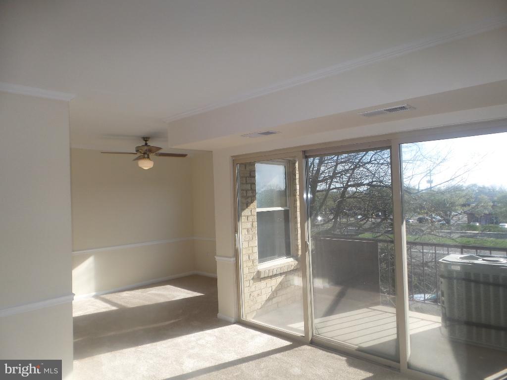 MARLOW TOWERS CONDOMINIUMS - Residential