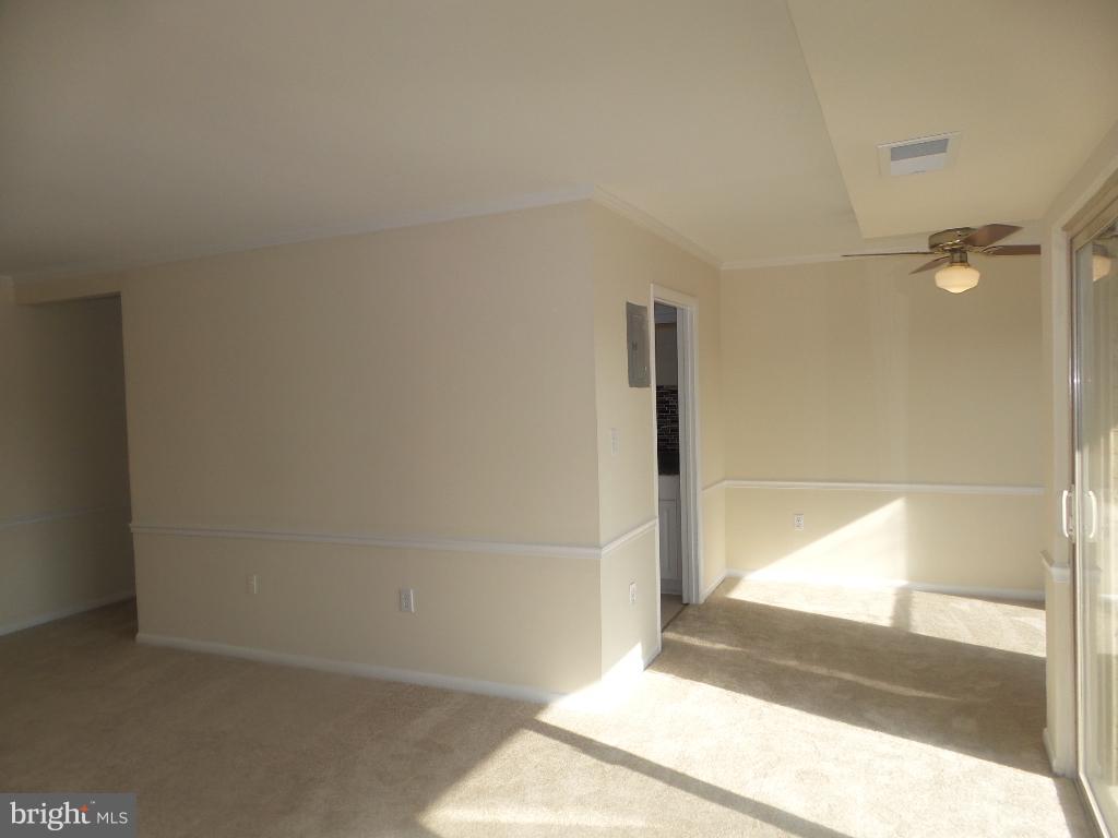 MARLOW TOWERS CONDOMINIUMS - Residential