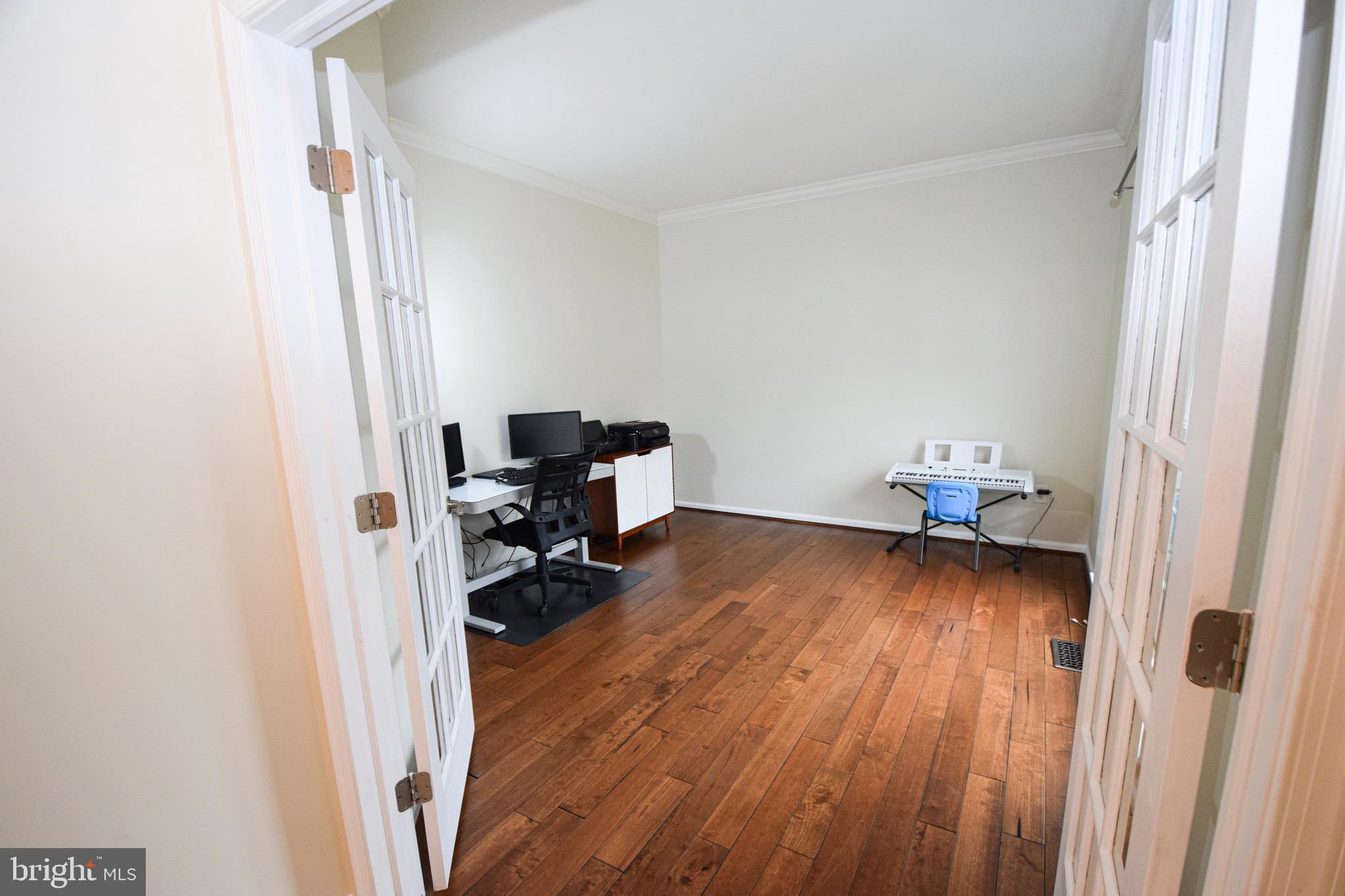 WHITE MARSH - Residential