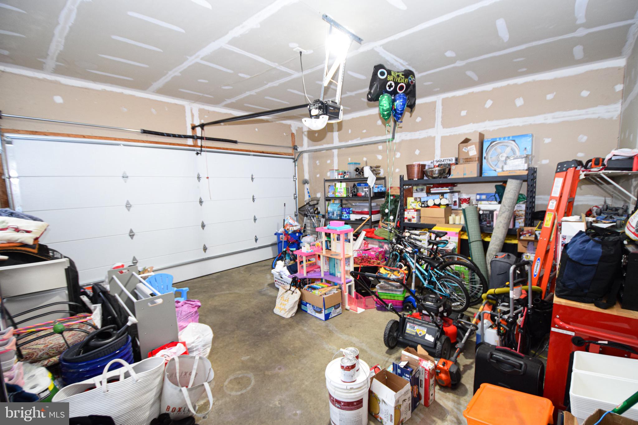 WHITE MARSH - Residential