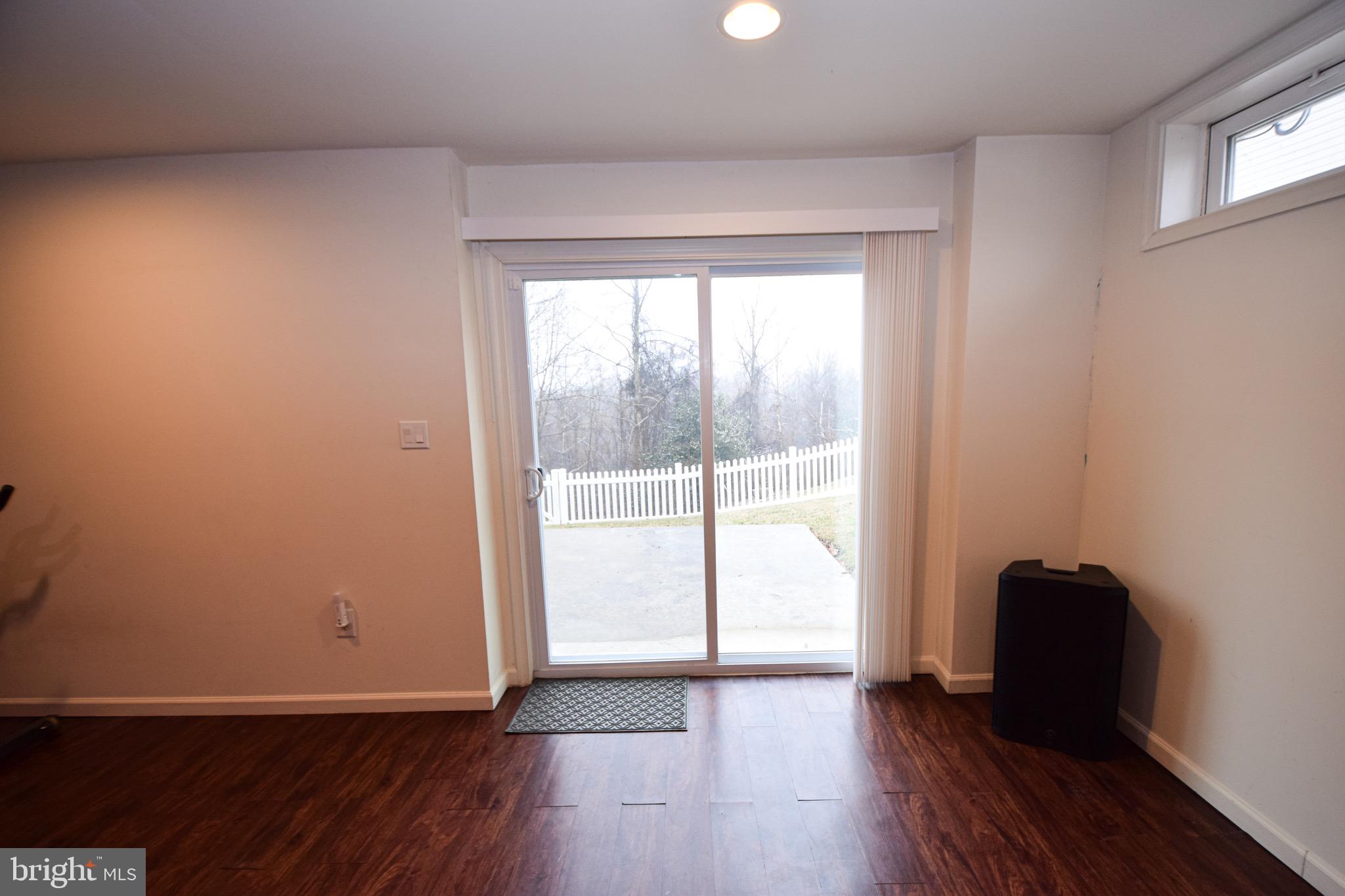 WHITE MARSH - Residential