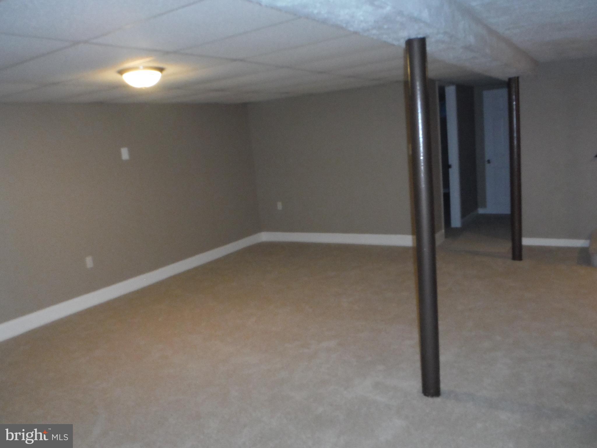 RIVIERA BEACH - Residential