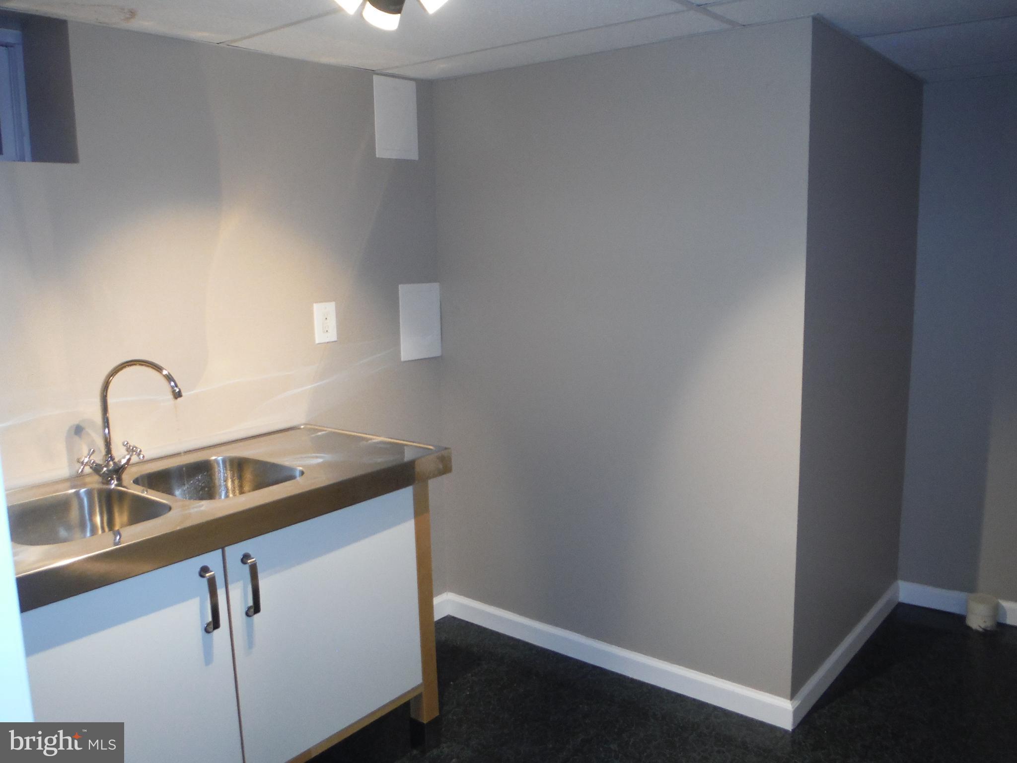 RIVIERA BEACH - Residential