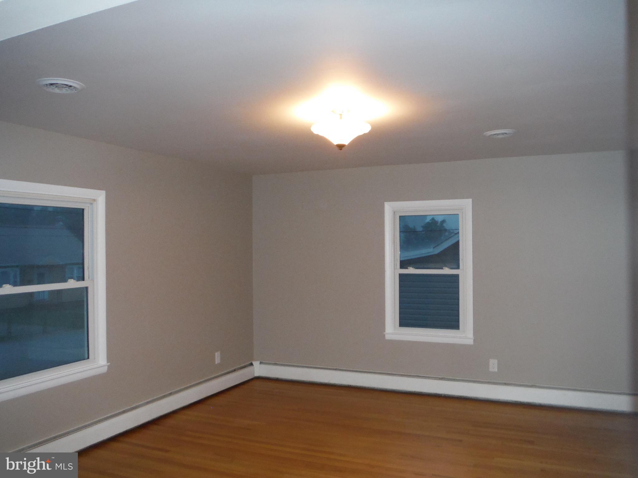 RIVIERA BEACH - Residential