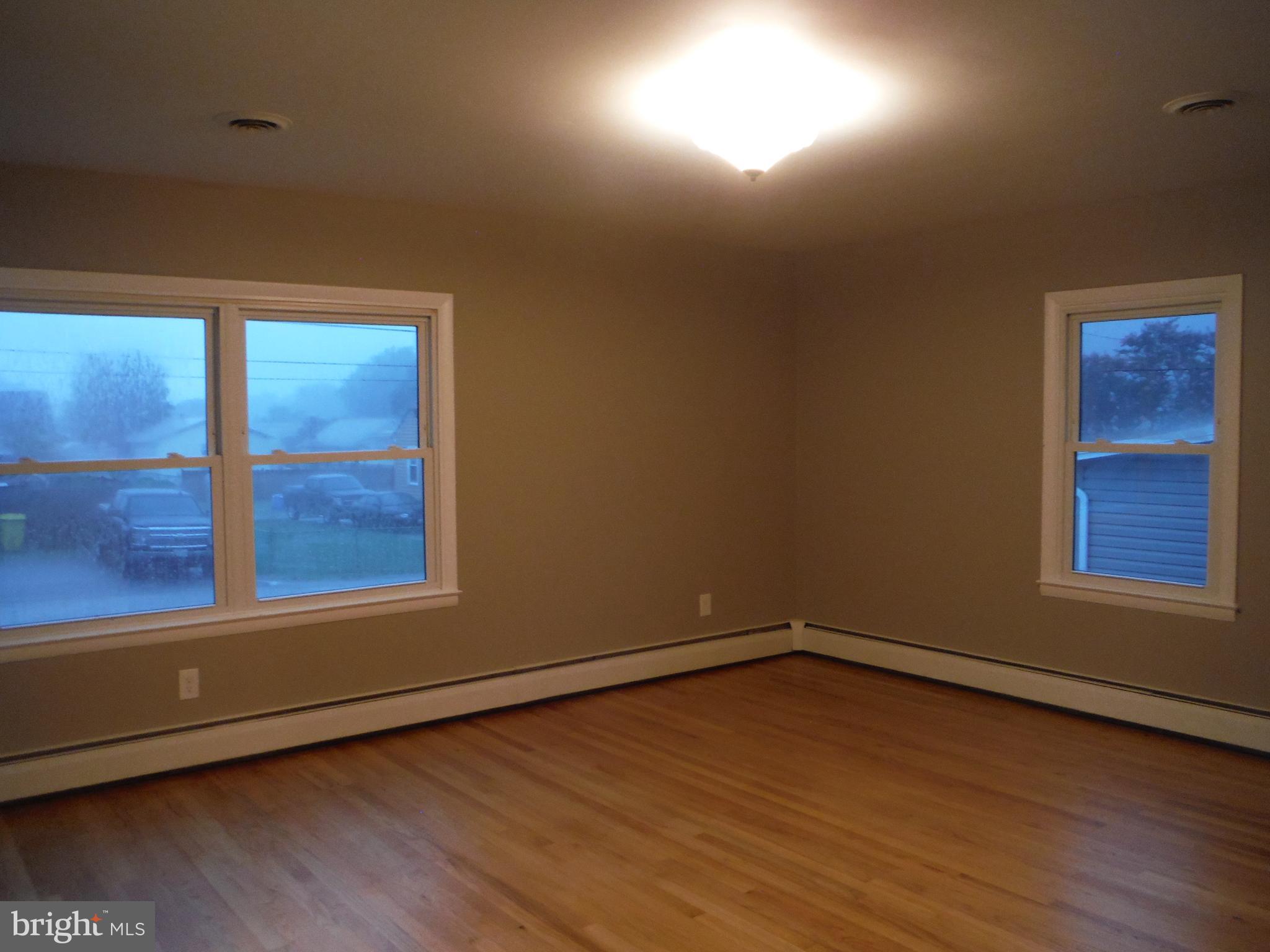 RIVIERA BEACH - Residential