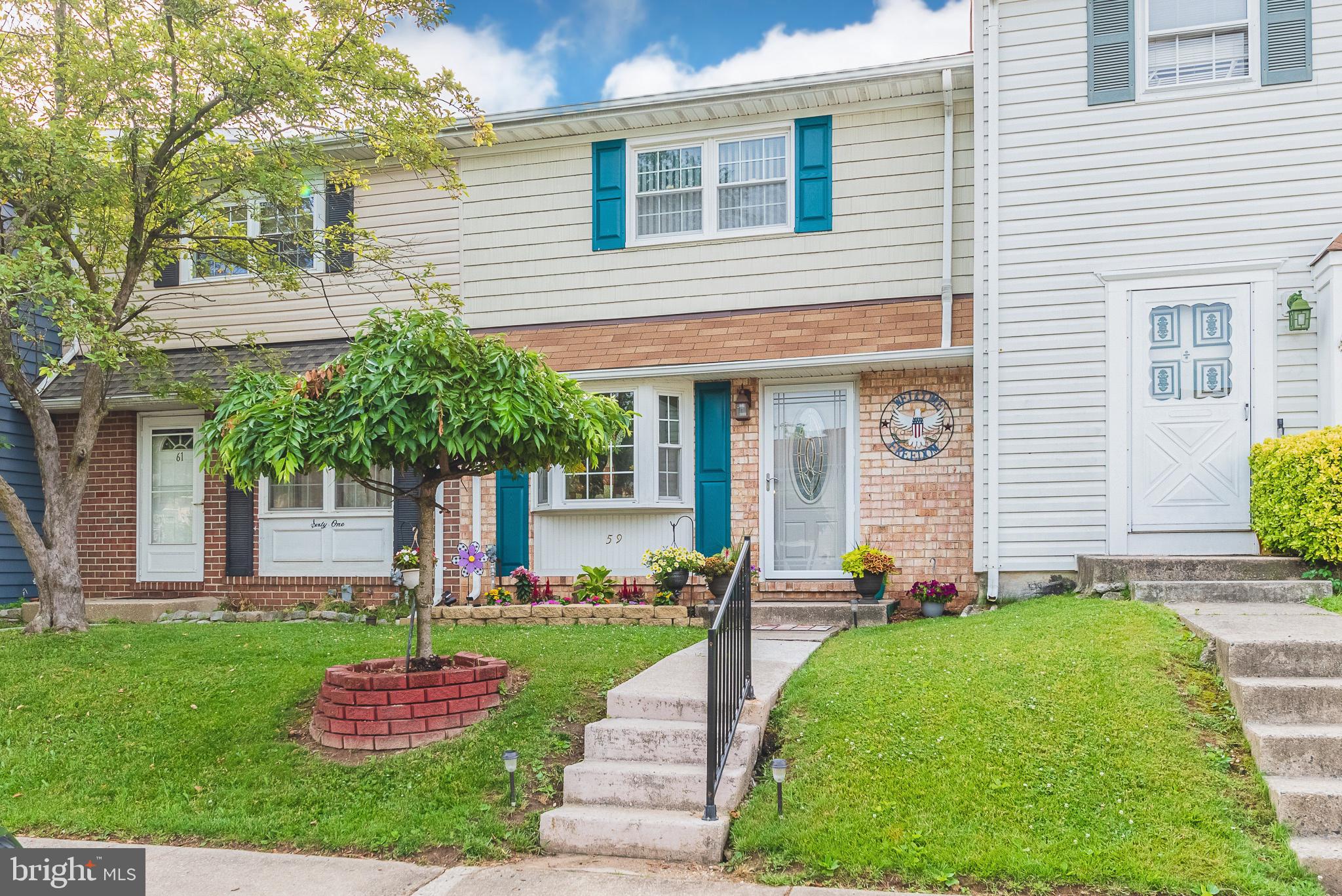 KINGS COURT - Residential