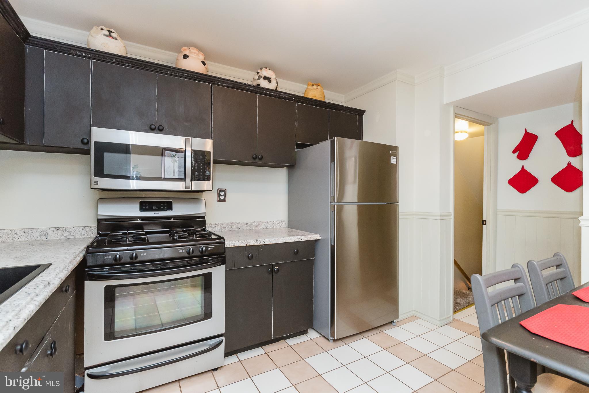 KINGS COURT - Residential