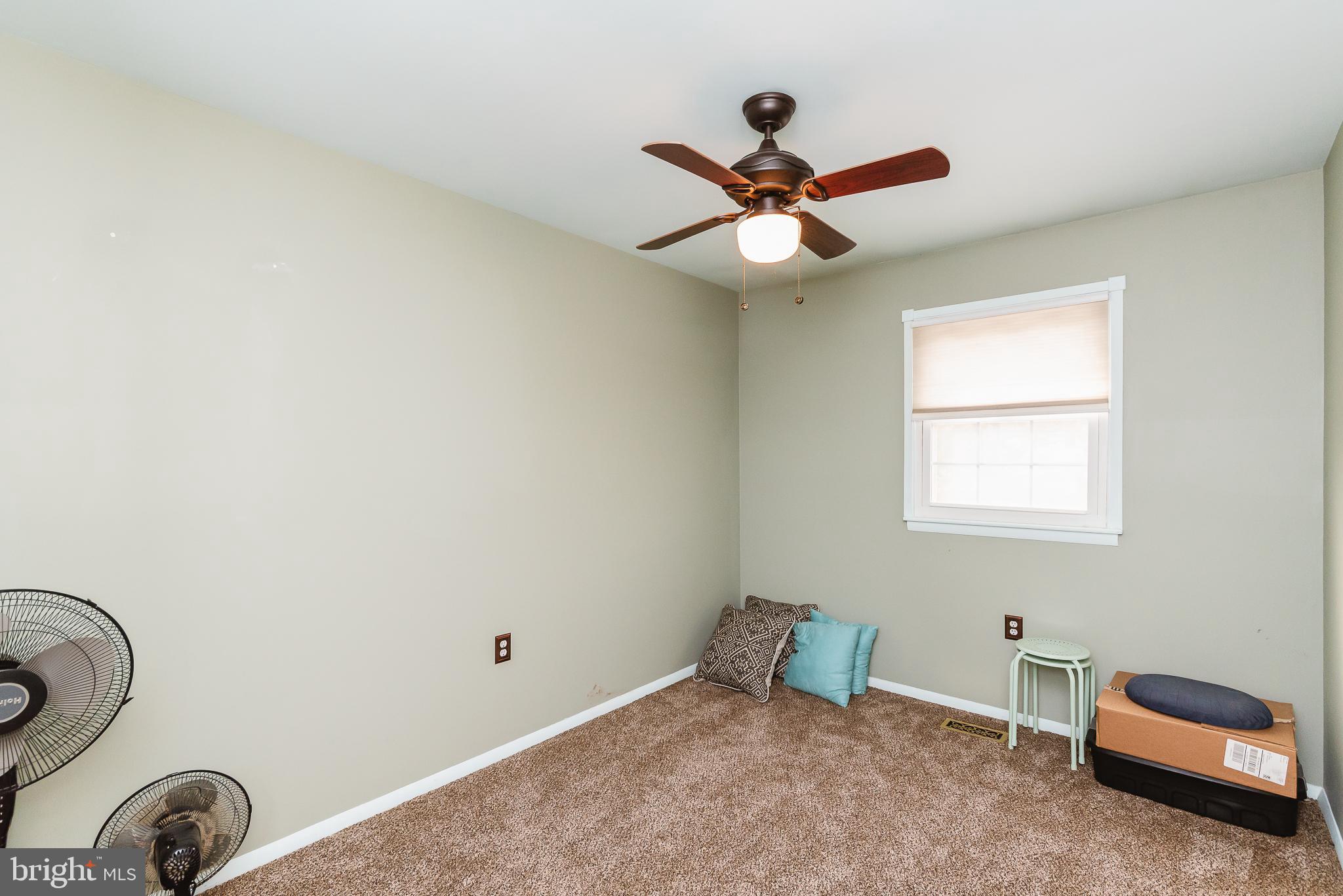 KINGS COURT - Residential