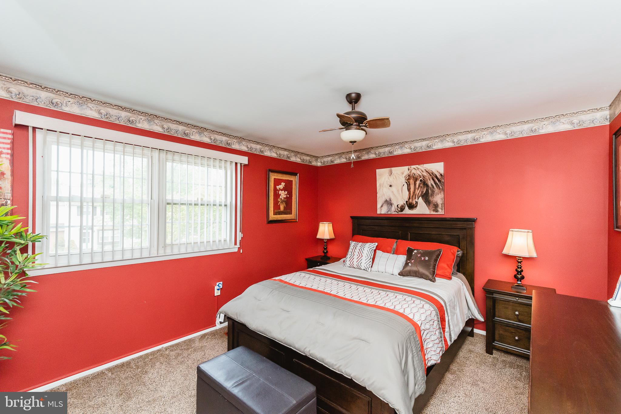 KINGS COURT - Residential