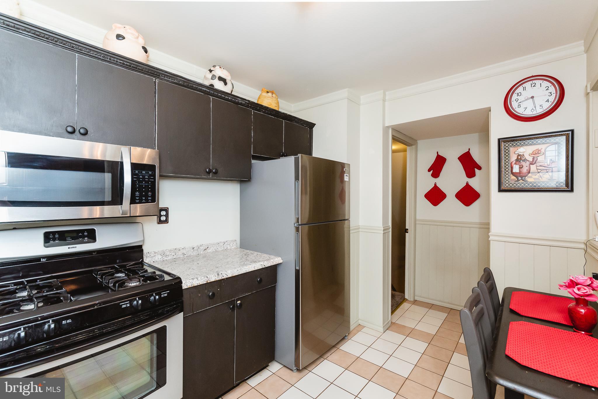 KINGS COURT - Residential