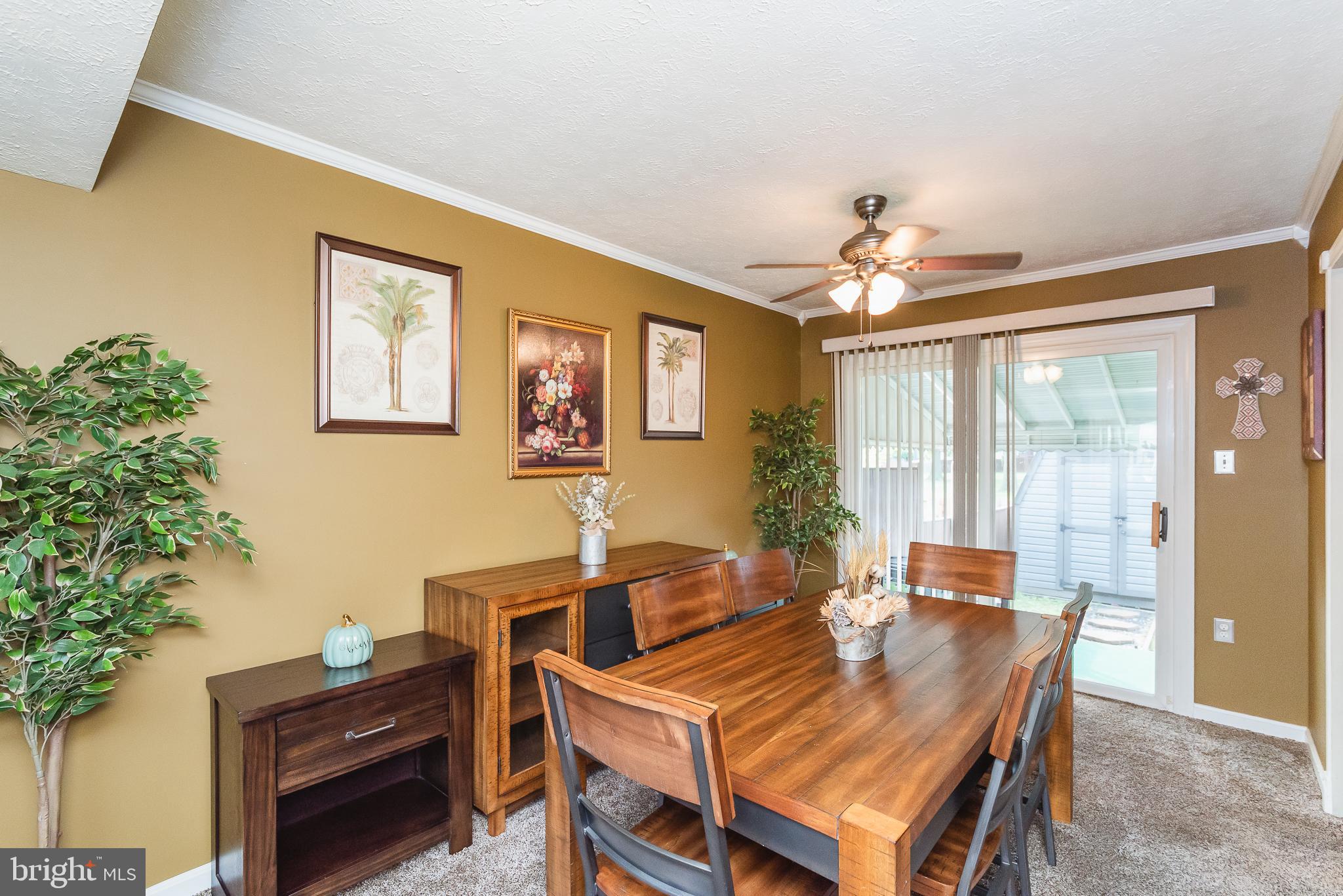 KINGS COURT - Residential