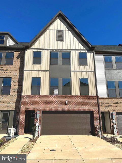 1206 CRESTED WOOD DRIVE LAUREL MD 20724