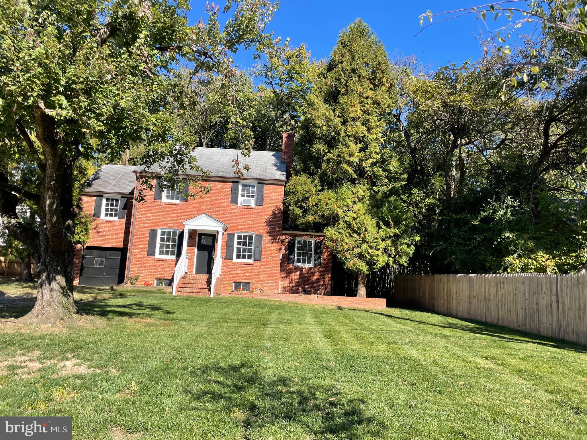 PT ROCKVILLE OUT RES - Residential Lease