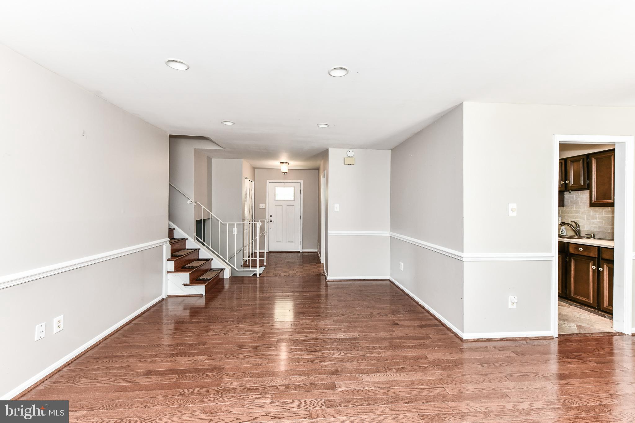 BRIARWOOD - Residential Lease