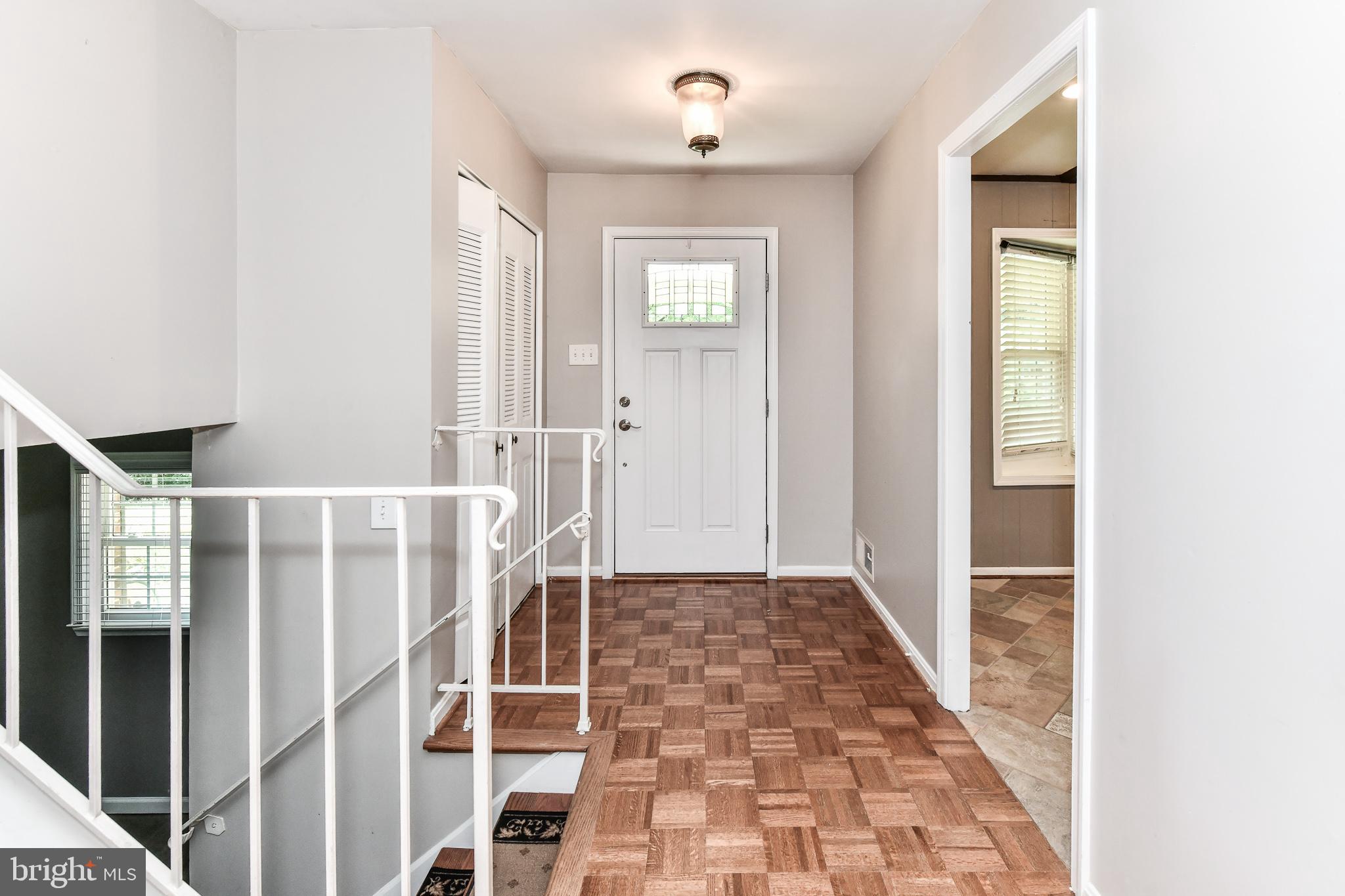 BRIARWOOD - Residential Lease