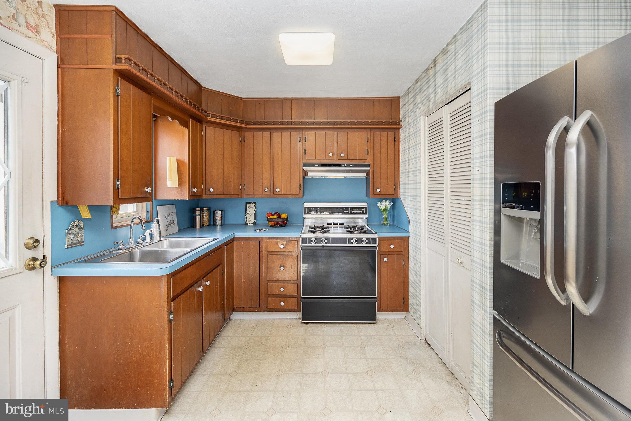 HIGHLAND ESTATES - Residential