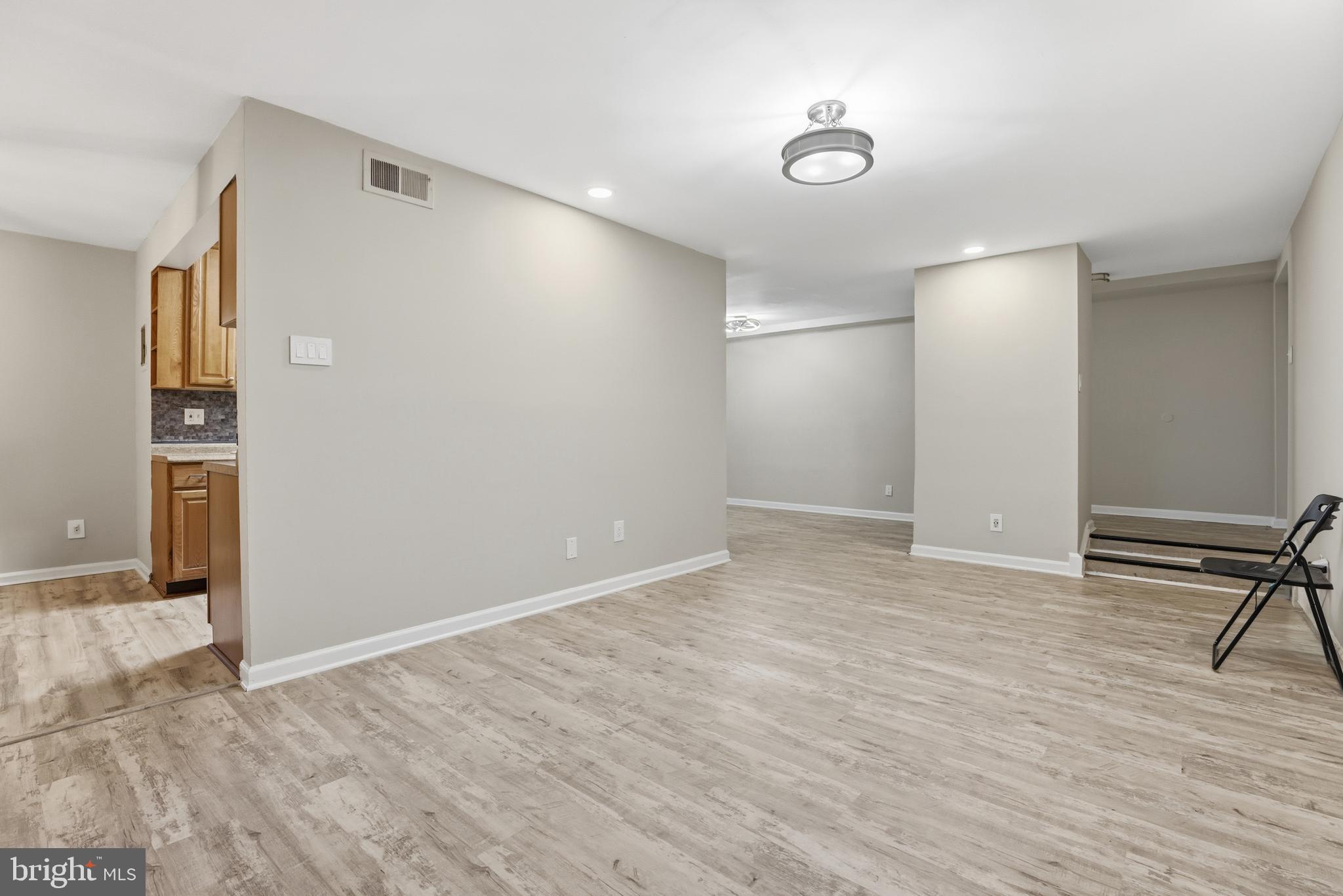 CHERRY GLEN - Residential