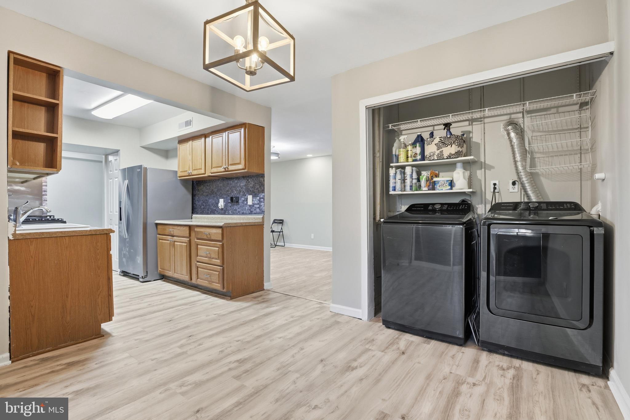 CHERRY GLEN - Residential