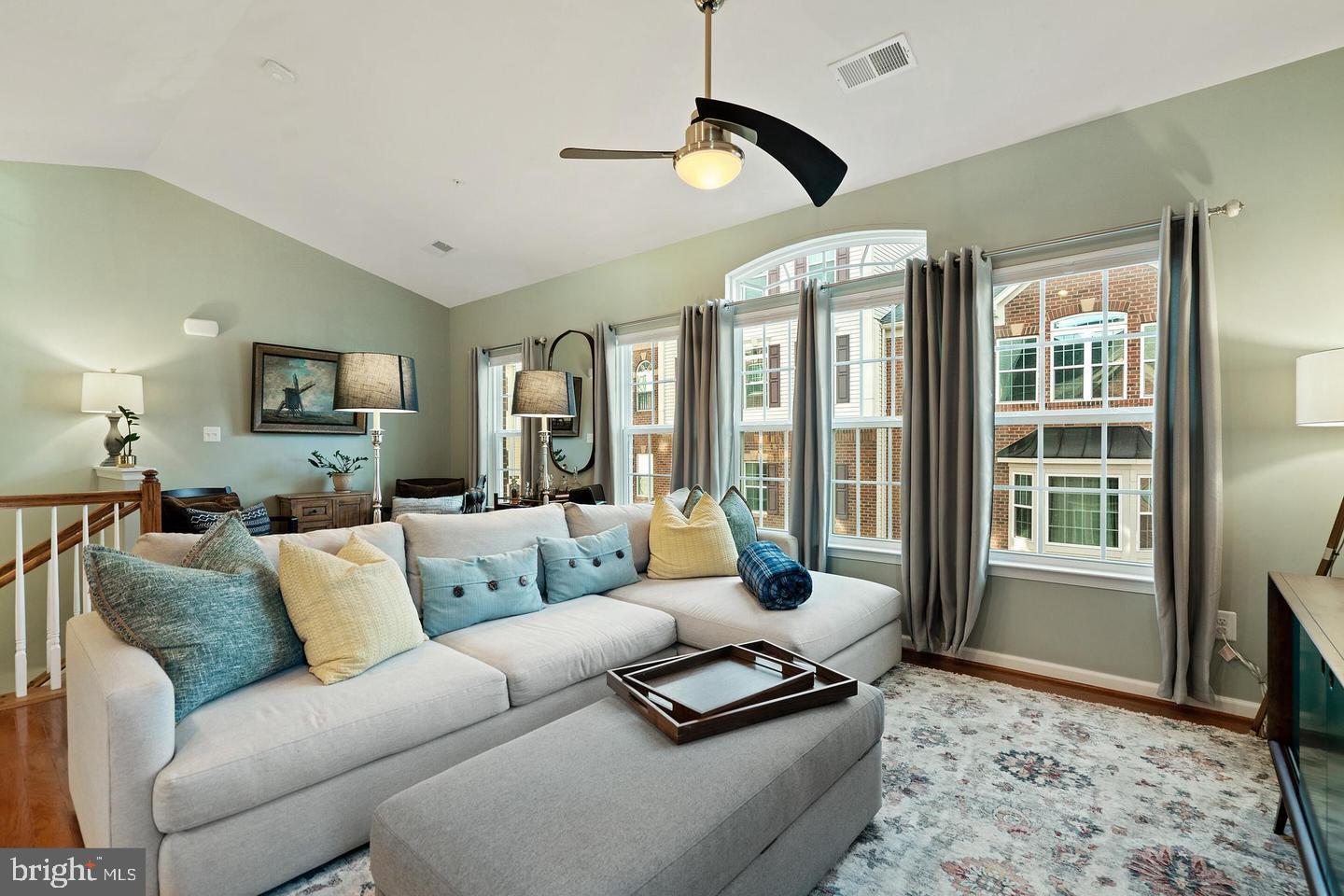 SOMERSET CONDO - Residential Lease