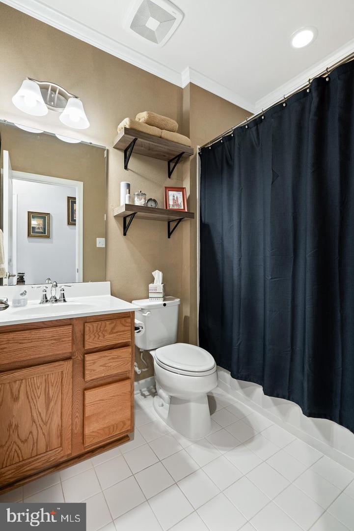 SOMERSET CONDO - Residential Lease