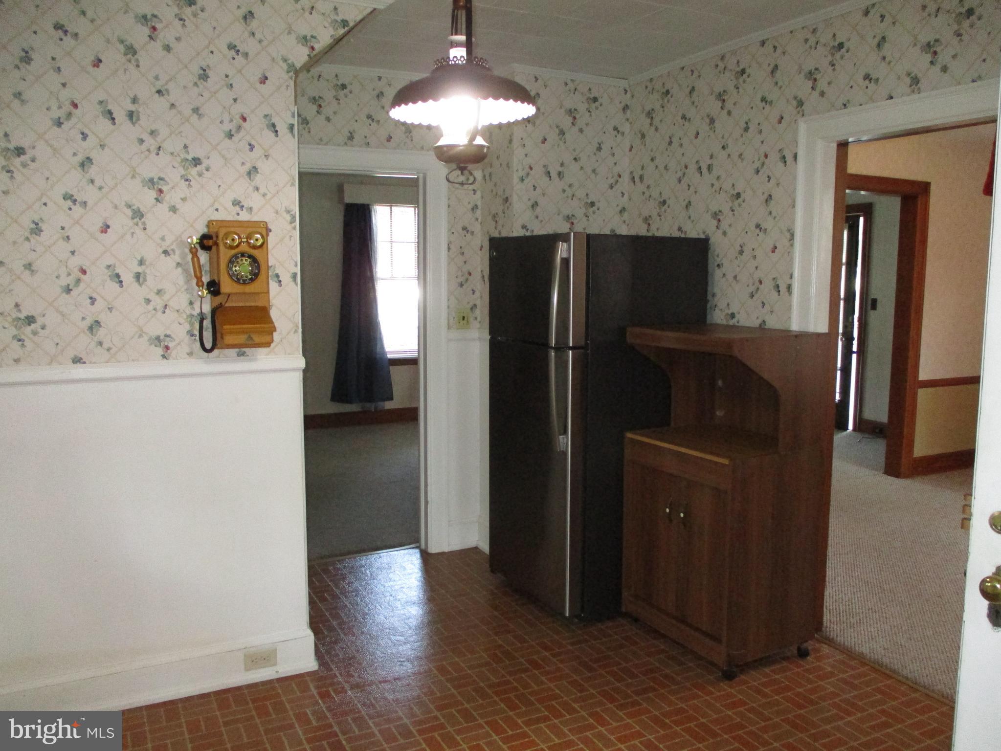 MAUGANSVILLE - Residential Lease