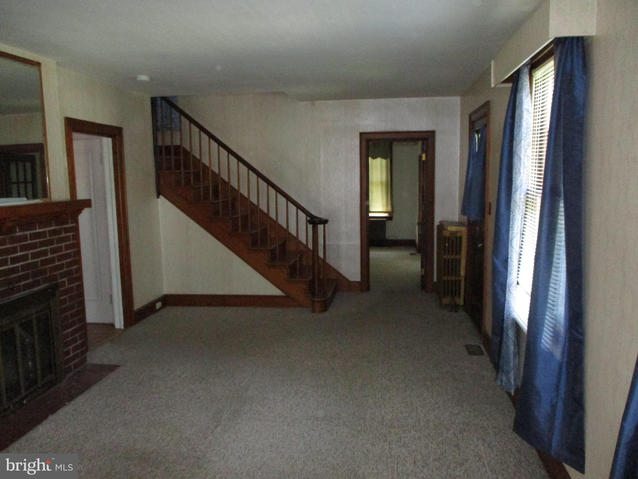 MAUGANSVILLE - Residential Lease