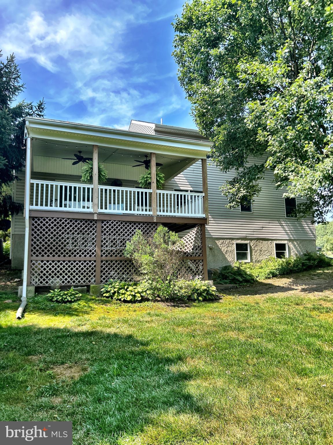 1020 FLAGSTONE COURT