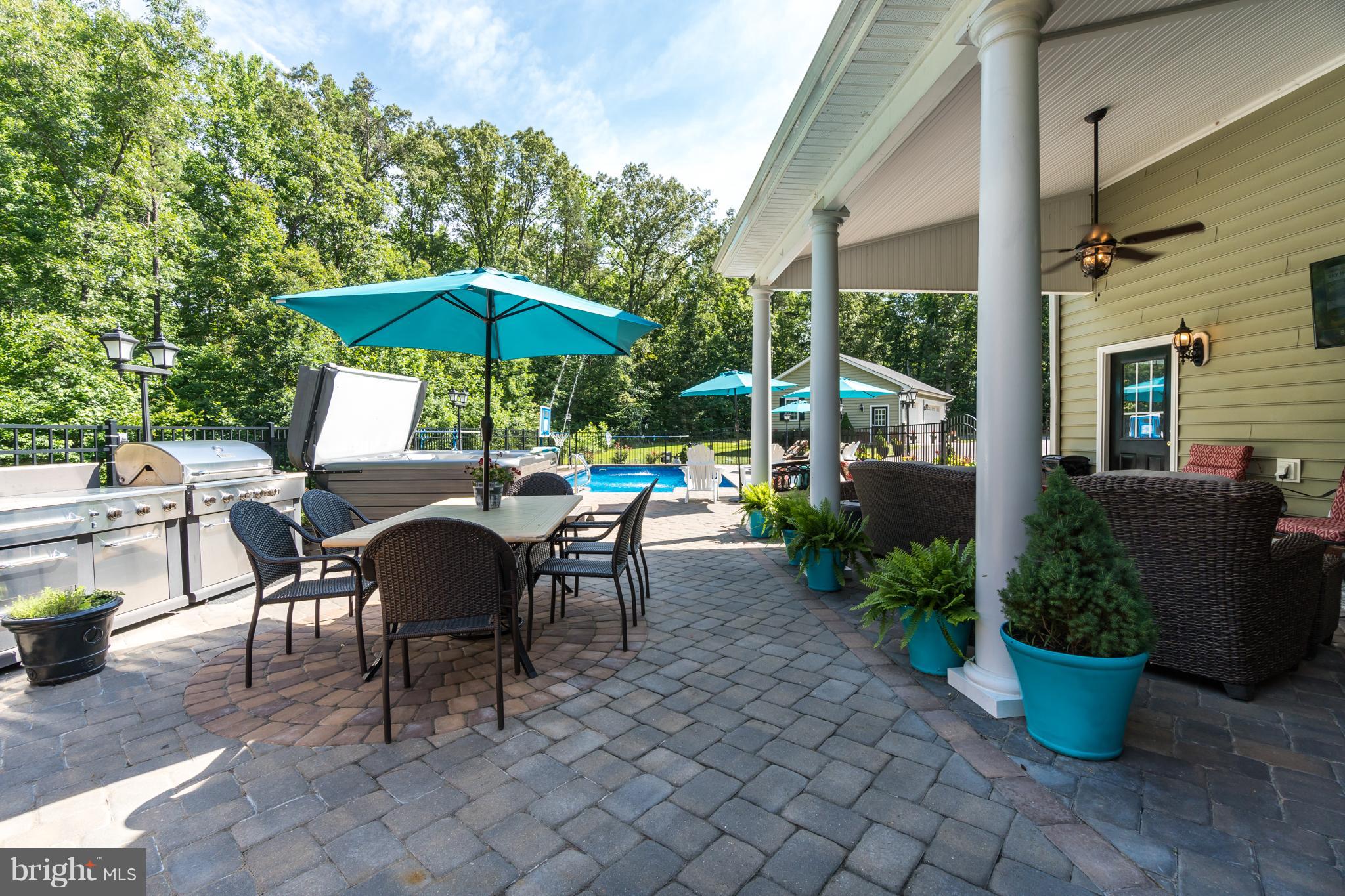 OLDE MEADOW - Residential