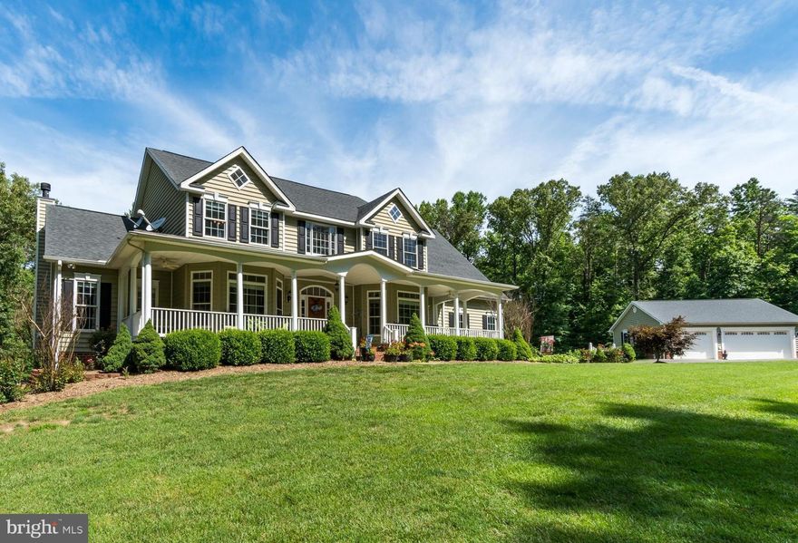 GATED COMMUNITY LIVING-NESTLED ON 13 ACRES THIS CUSTOM-BUILT HOME SHINES! 700 FT. PAVED DRIVEWAY, 4300+ SF, 4 BDS/3.5 BTHS/2 MSTR BDS, GOURMET KITCHEN, SUNROOM, HW FLOORS, 2 FPS, INCREDIBLE MOLDINGS/BUILT-INS & DETACHED 3 CAR GARAGE ARE A FEW OF THE EXTRAORDINARY FEATURES. WRAP-AROUND FRONT PORCH, LARGE COVERED REAR PORCH W BRICK/FP, IN-GROUND POOL & BASKETBALL COURT MAKE ENTERTAINING A PLEASURE!