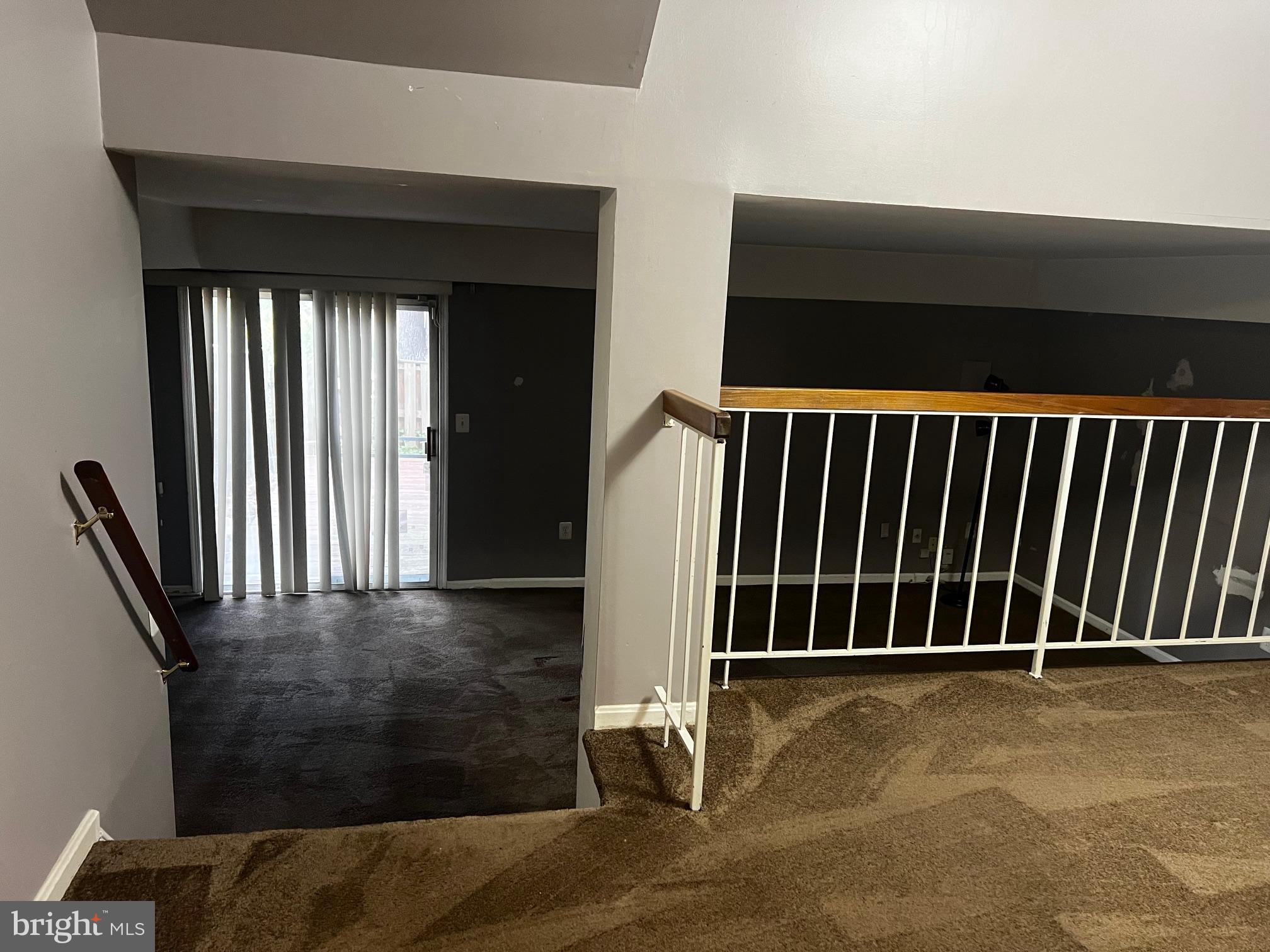 SHADY GROVE VILLAGE - Residential