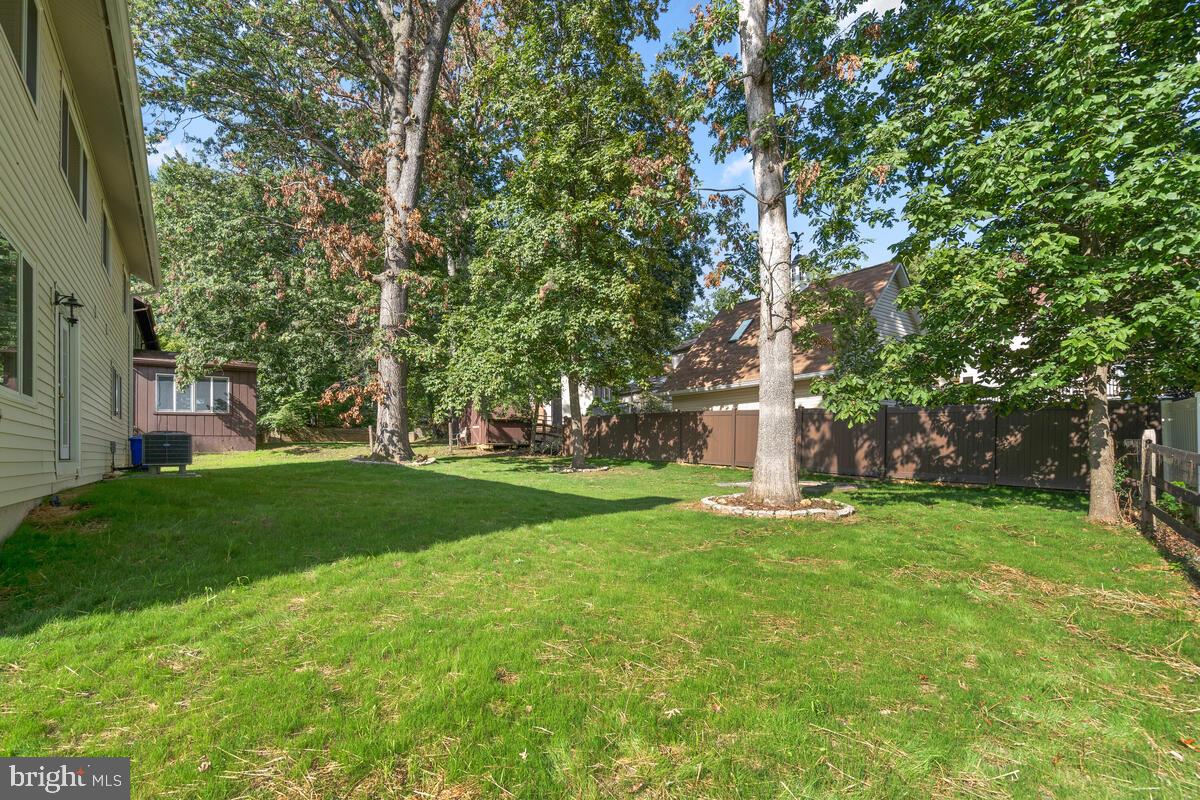 OLNEY SQUARE - Residential