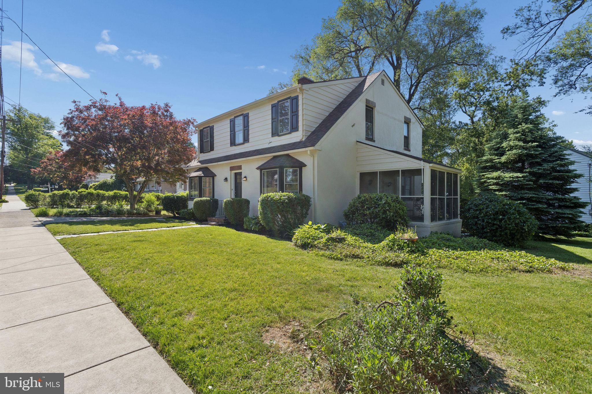 300 HUTCHINSON AVENUE