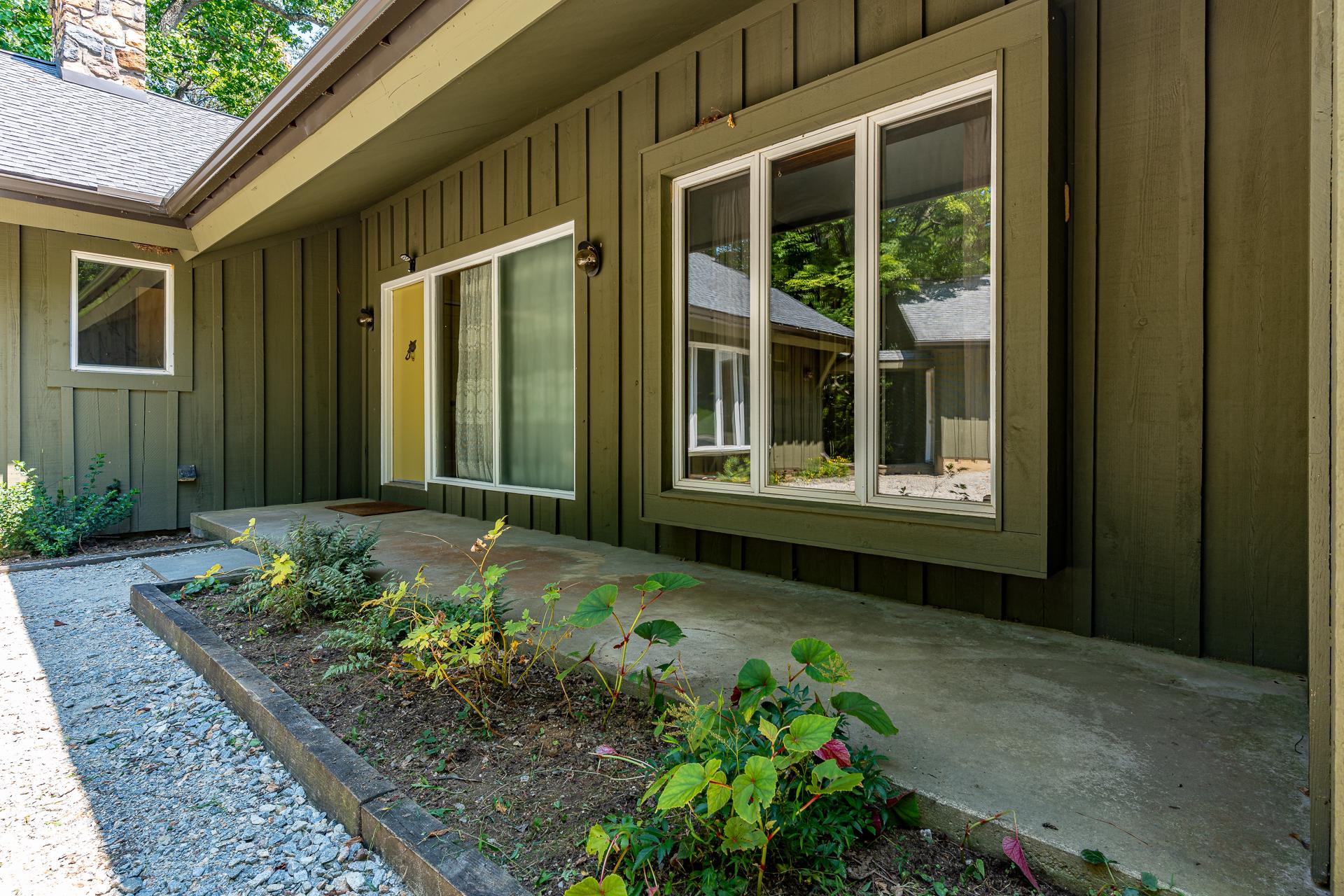180 ELBOW LANE