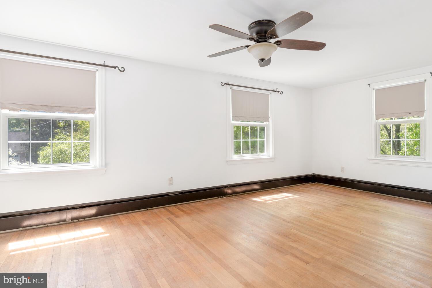 DENTON AREA - Residential