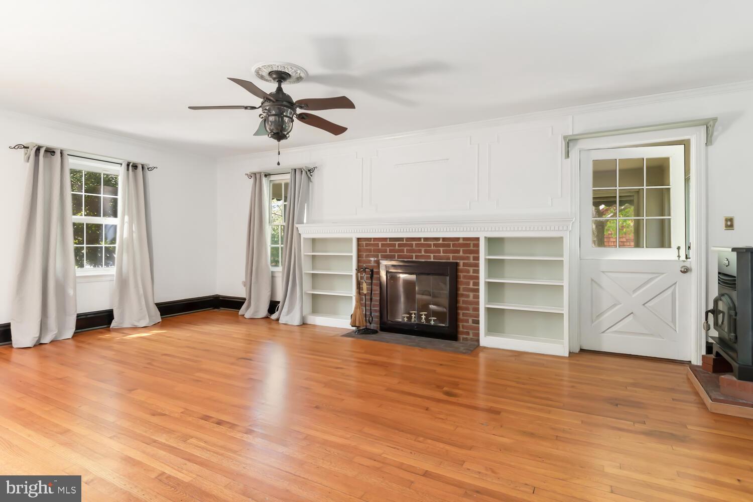 DENTON AREA - Residential